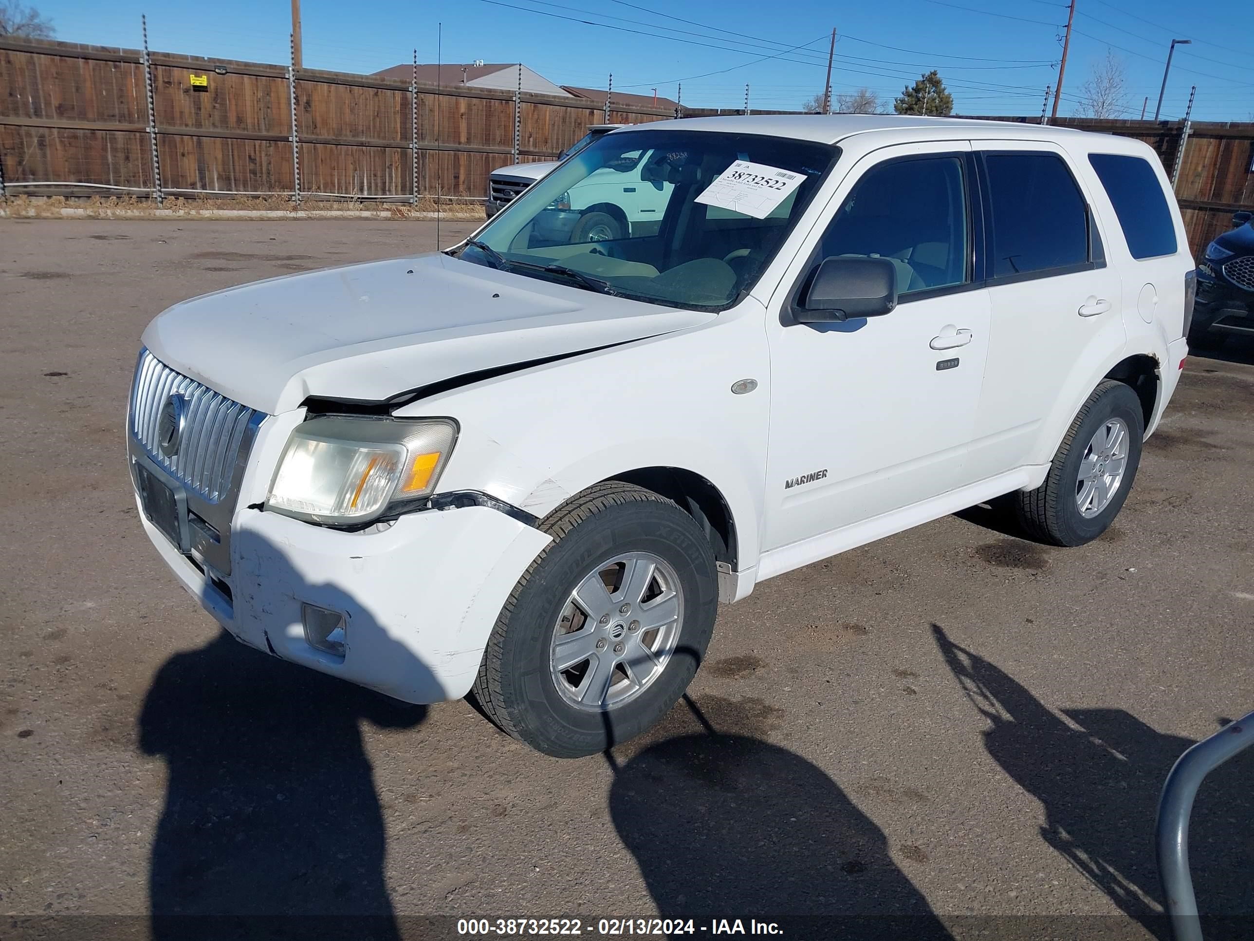 Photo 1 VIN: 4M2CU911X8KJ11288 - MERCURY MARINER 