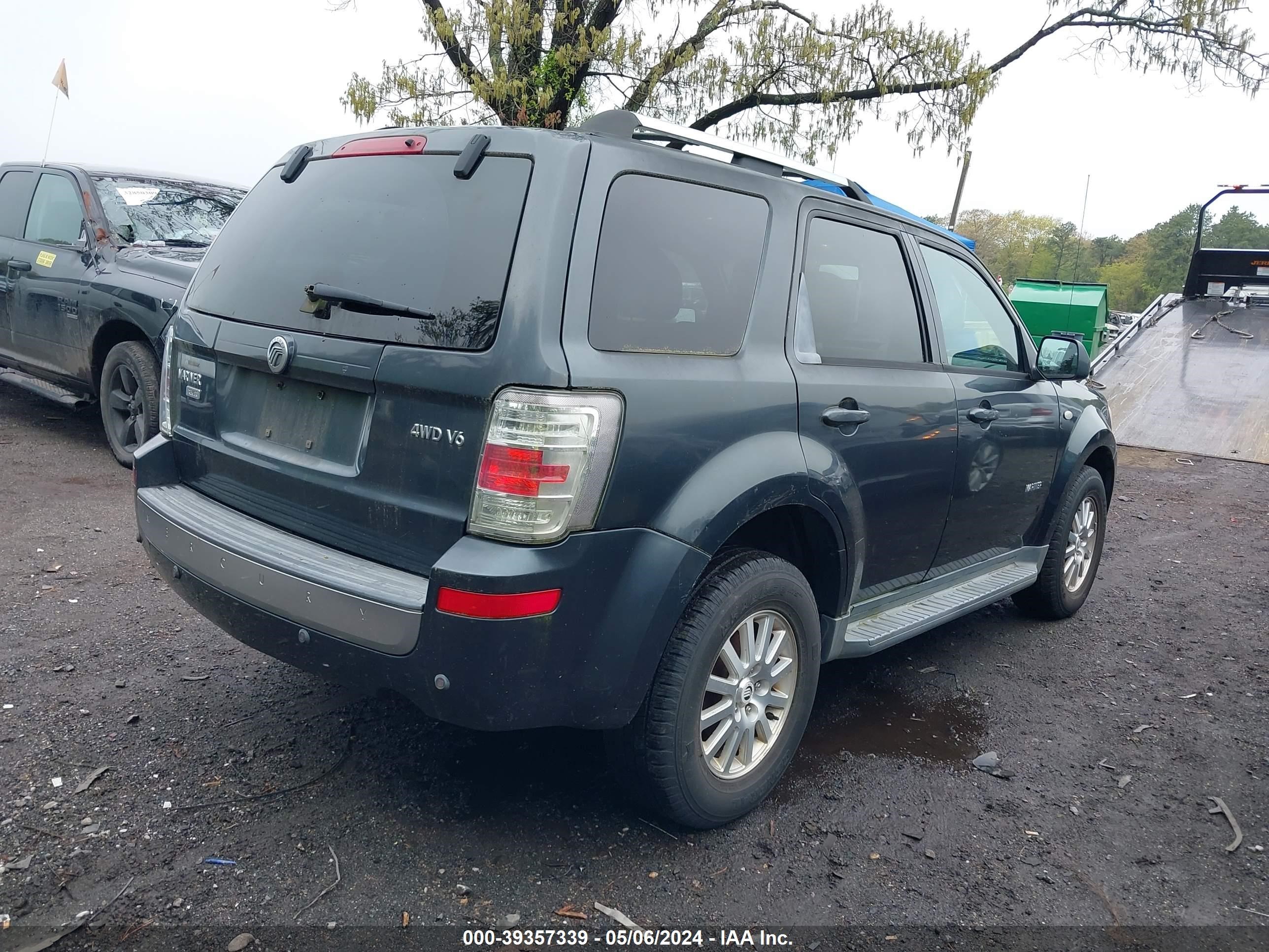 Photo 3 VIN: 4M2CU97128KJ20462 - MERCURY MARINER 