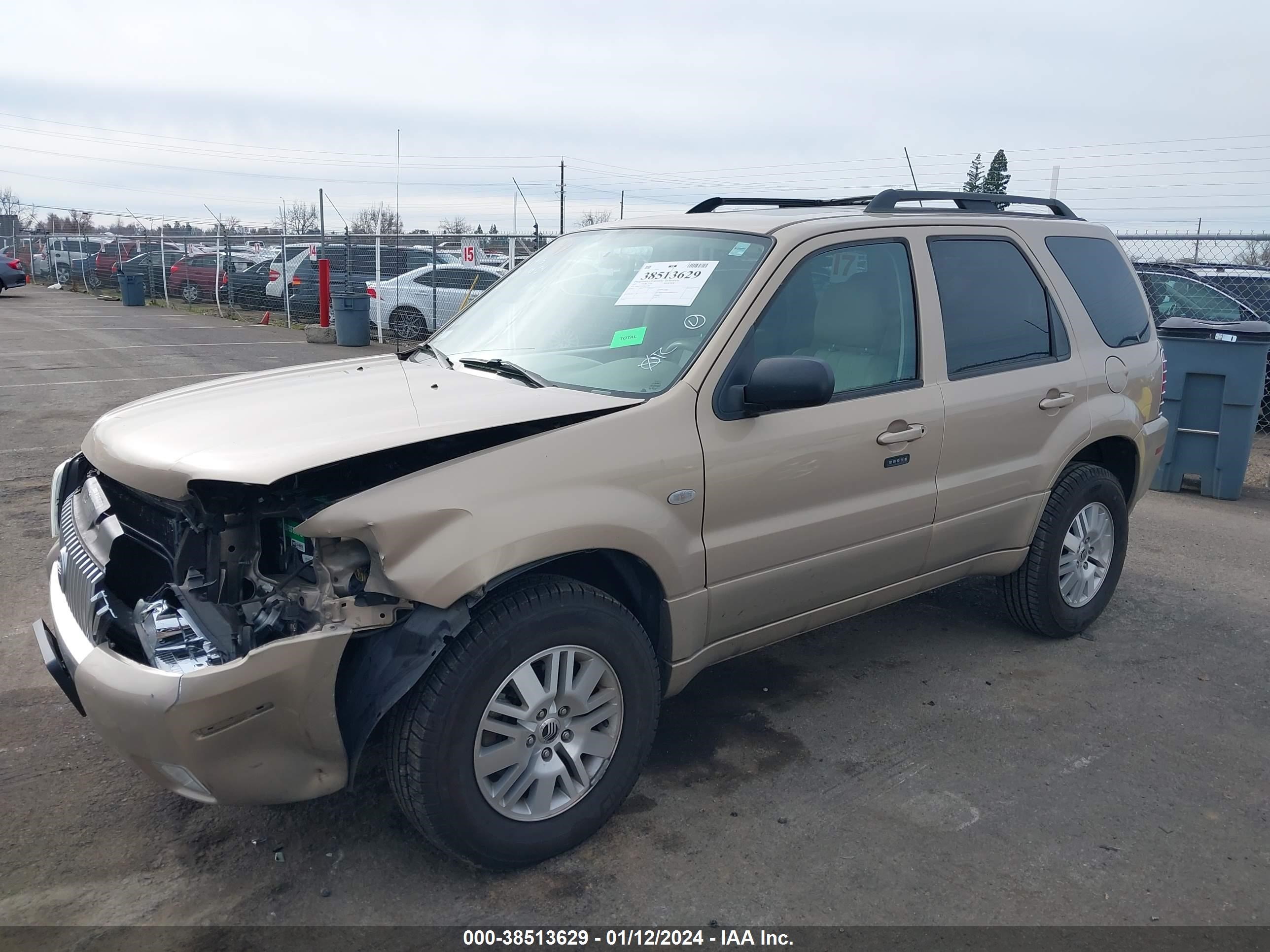 Photo 1 VIN: 4M2CU97137KJ12840 - MERCURY MARINER 