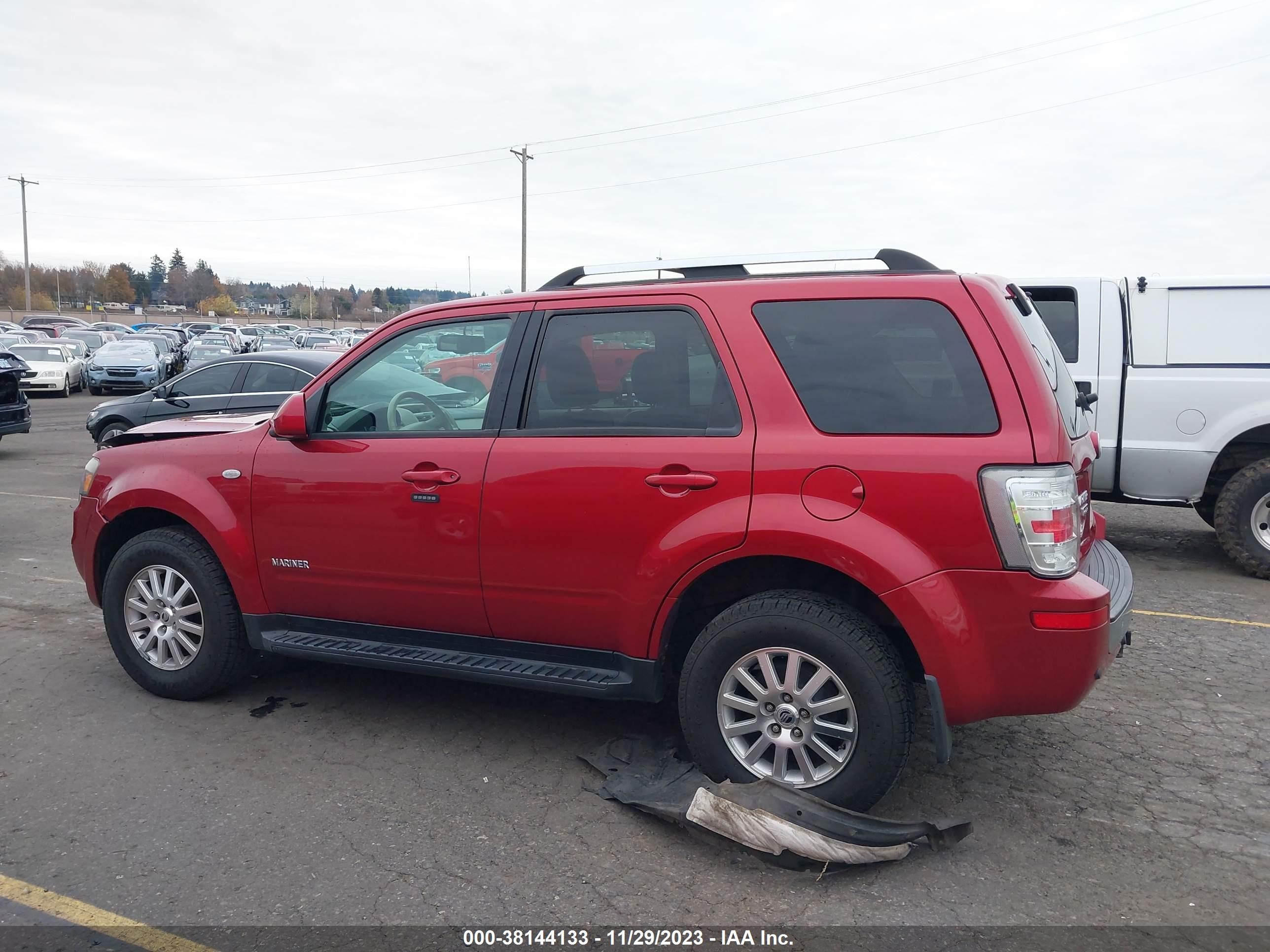 Photo 13 VIN: 4M2CU97148KJ44116 - MERCURY MARINER 