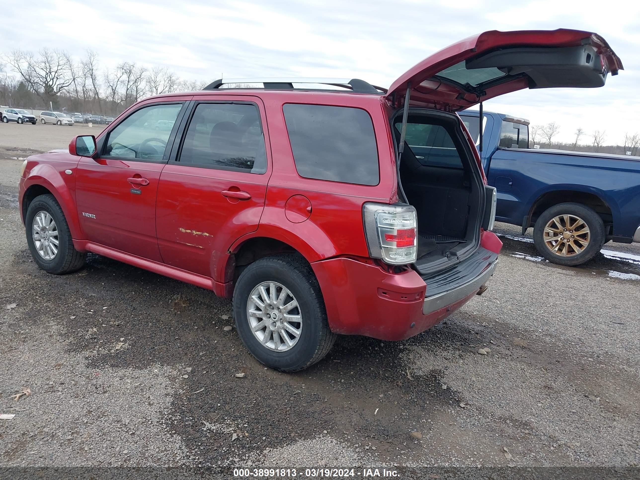 Photo 2 VIN: 4M2CU97158KJ28829 - MERCURY MARINER 