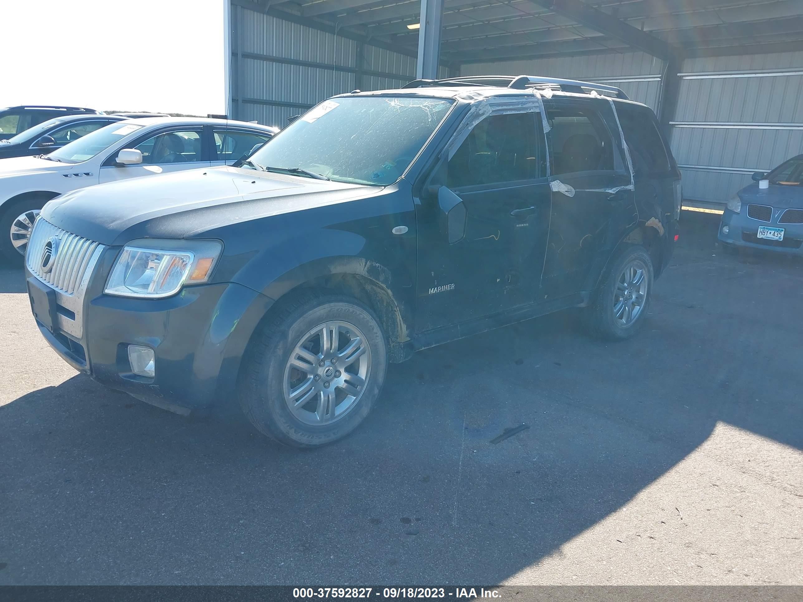 Photo 1 VIN: 4M2CU97178KJ52310 - MERCURY MARINER 