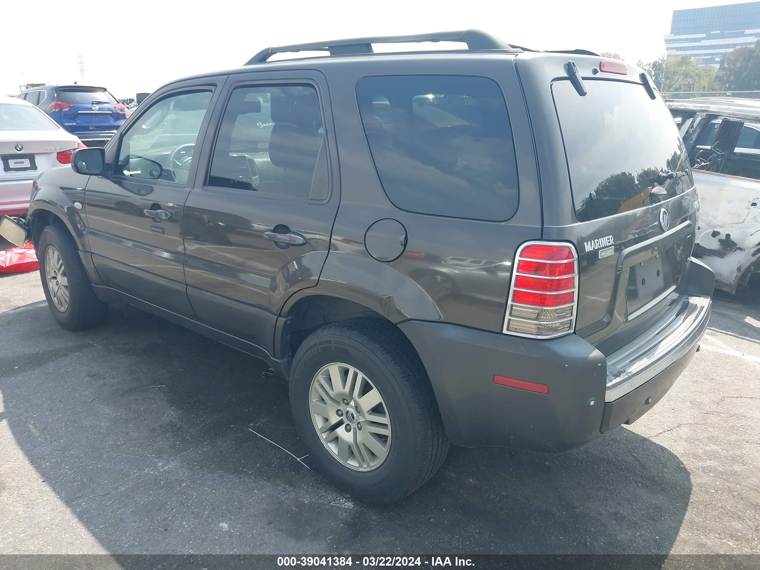 Photo 2 VIN: 4M2CU97187KJ19945 - MERCURY MARINER 