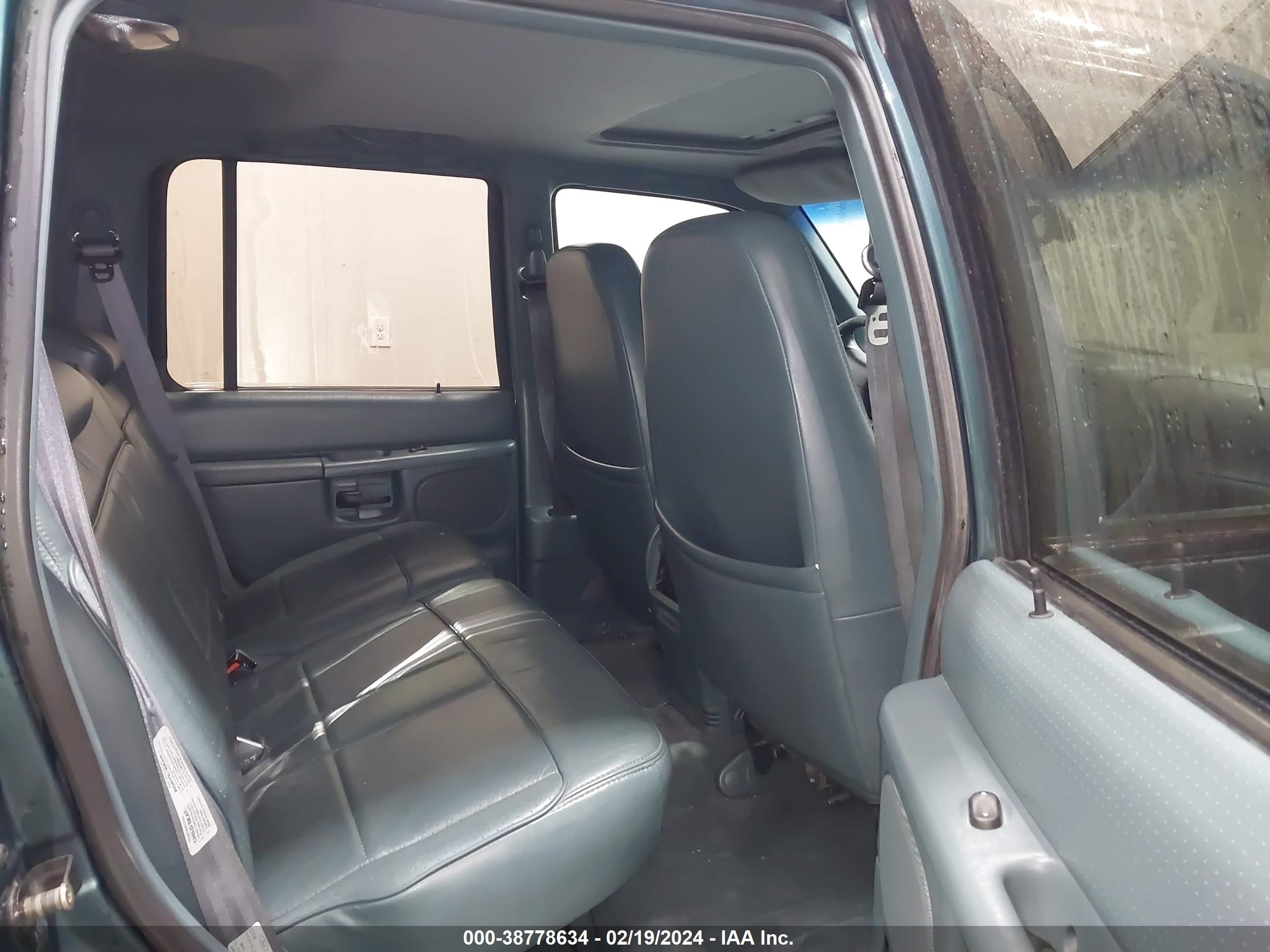 Photo 7 VIN: 4M2DU55P3VUJ28770 - MERCURY MOUNTAINEER 