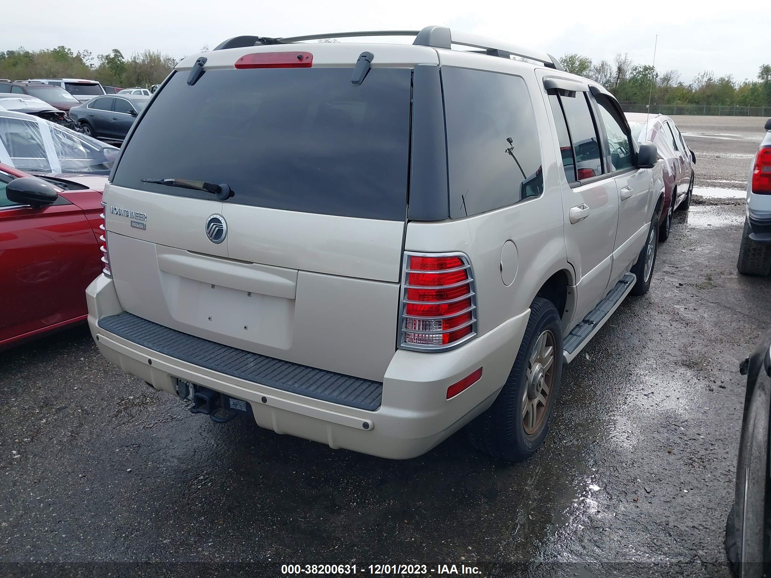 Photo 4 VIN: 4M2DU66KX5ZJ27708 - MERCURY MOUNTAINEER 