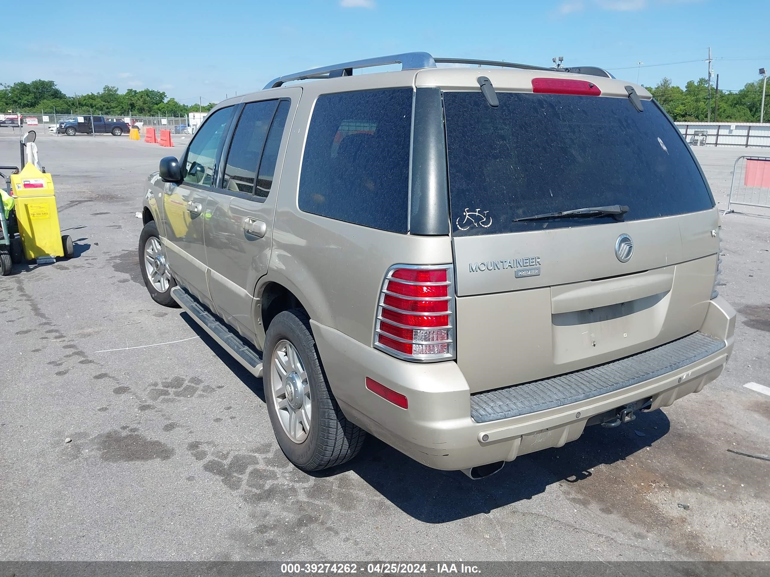 Photo 2 VIN: 4M2DU66W04UJ18028 - MERCURY MOUNTAINEER 