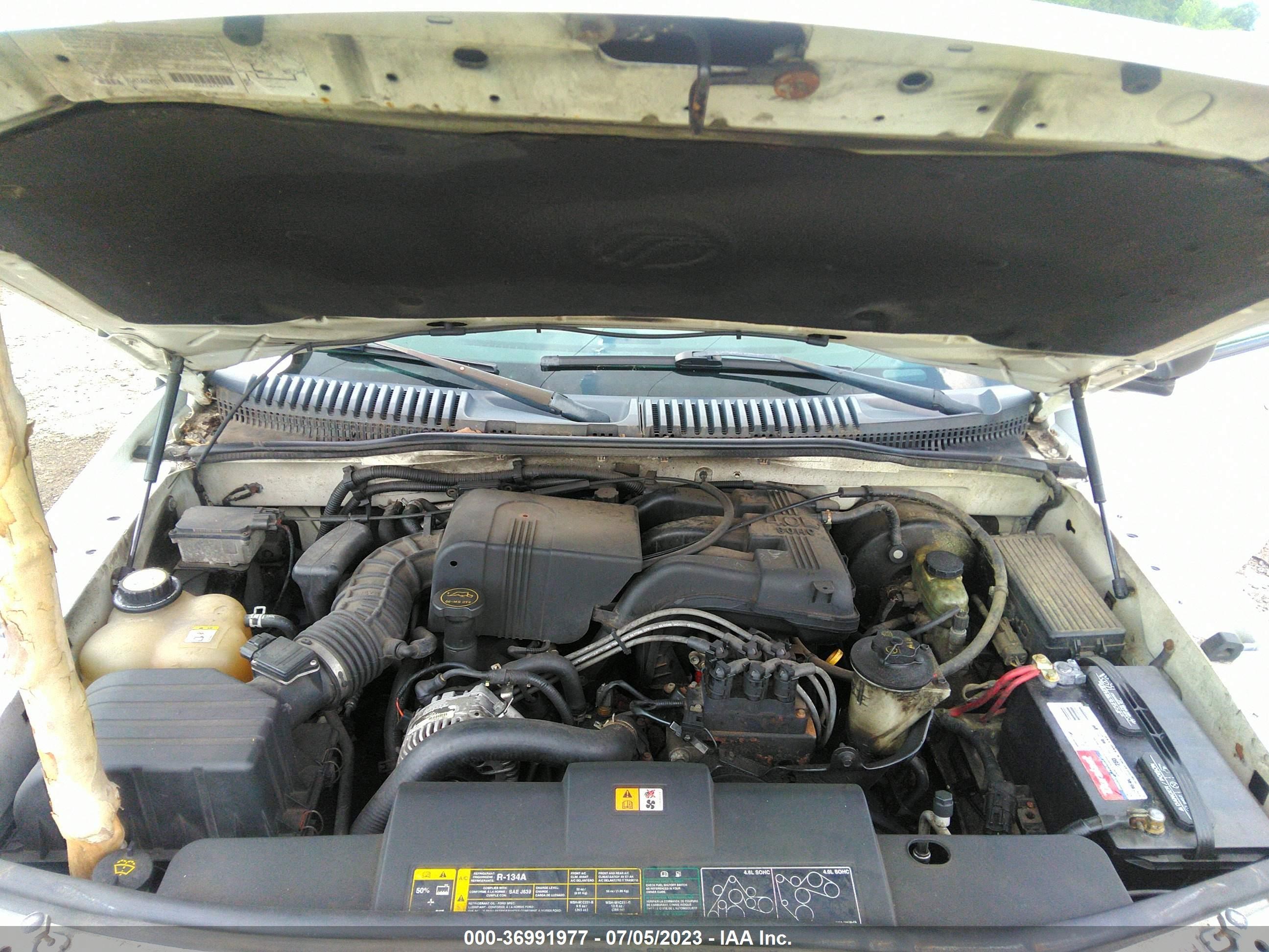 Photo 9 VIN: 4M2DU86K13ZJ18002 - MERCURY MOUNTAINEER 