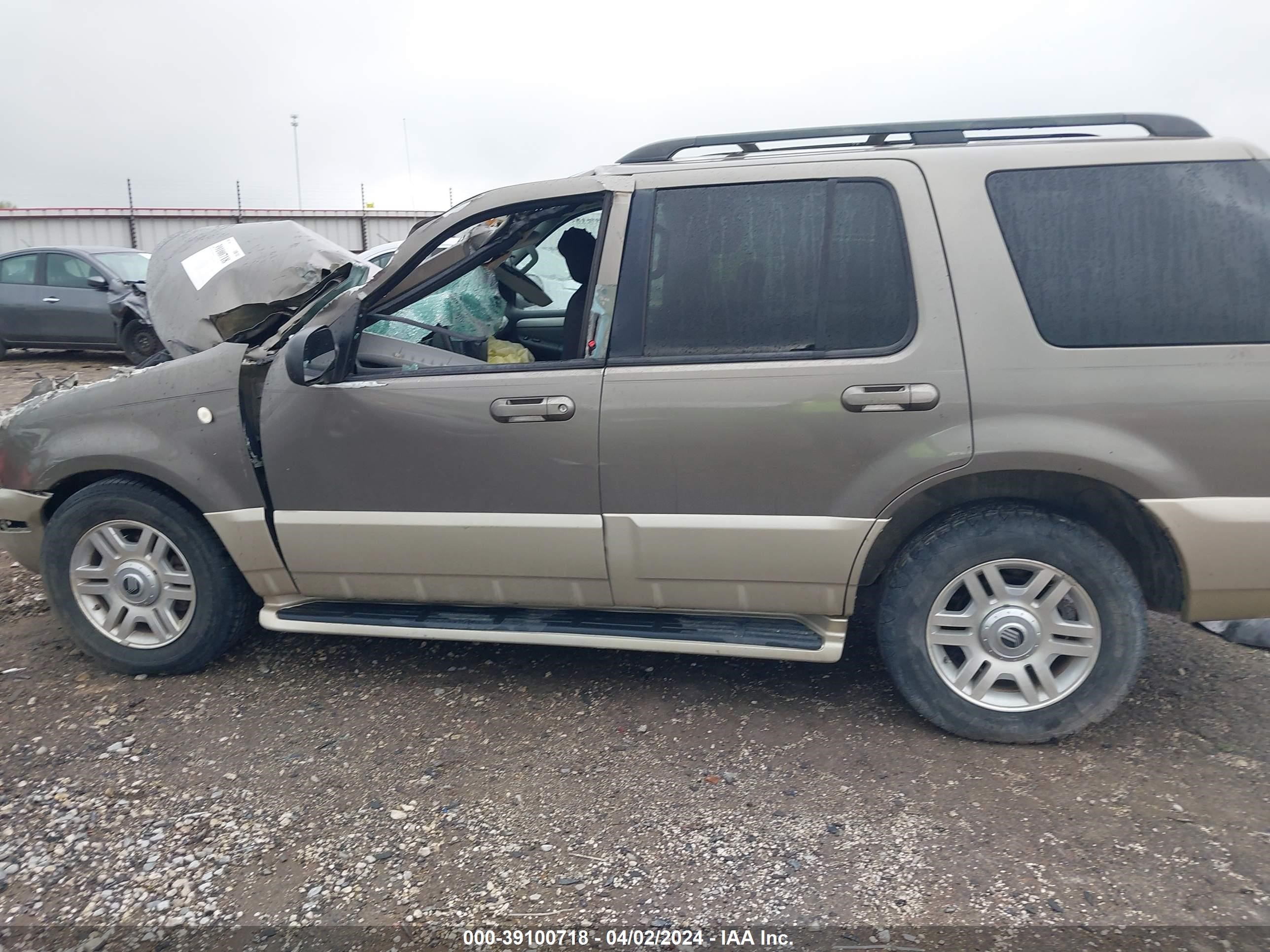 Photo 14 VIN: 4M2DU86K54ZJ03150 - MERCURY MOUNTAINEER 