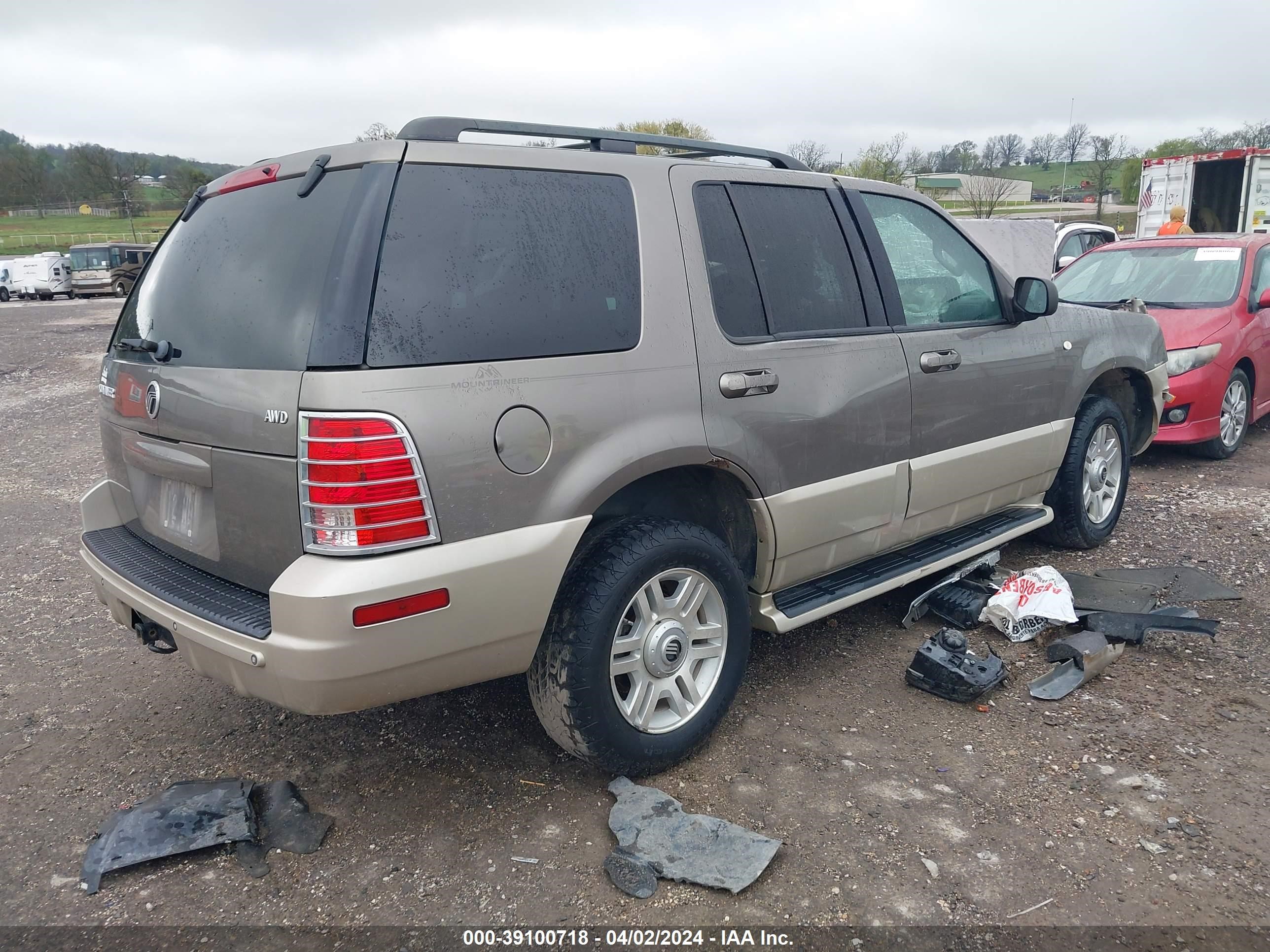 Photo 3 VIN: 4M2DU86K54ZJ03150 - MERCURY MOUNTAINEER 