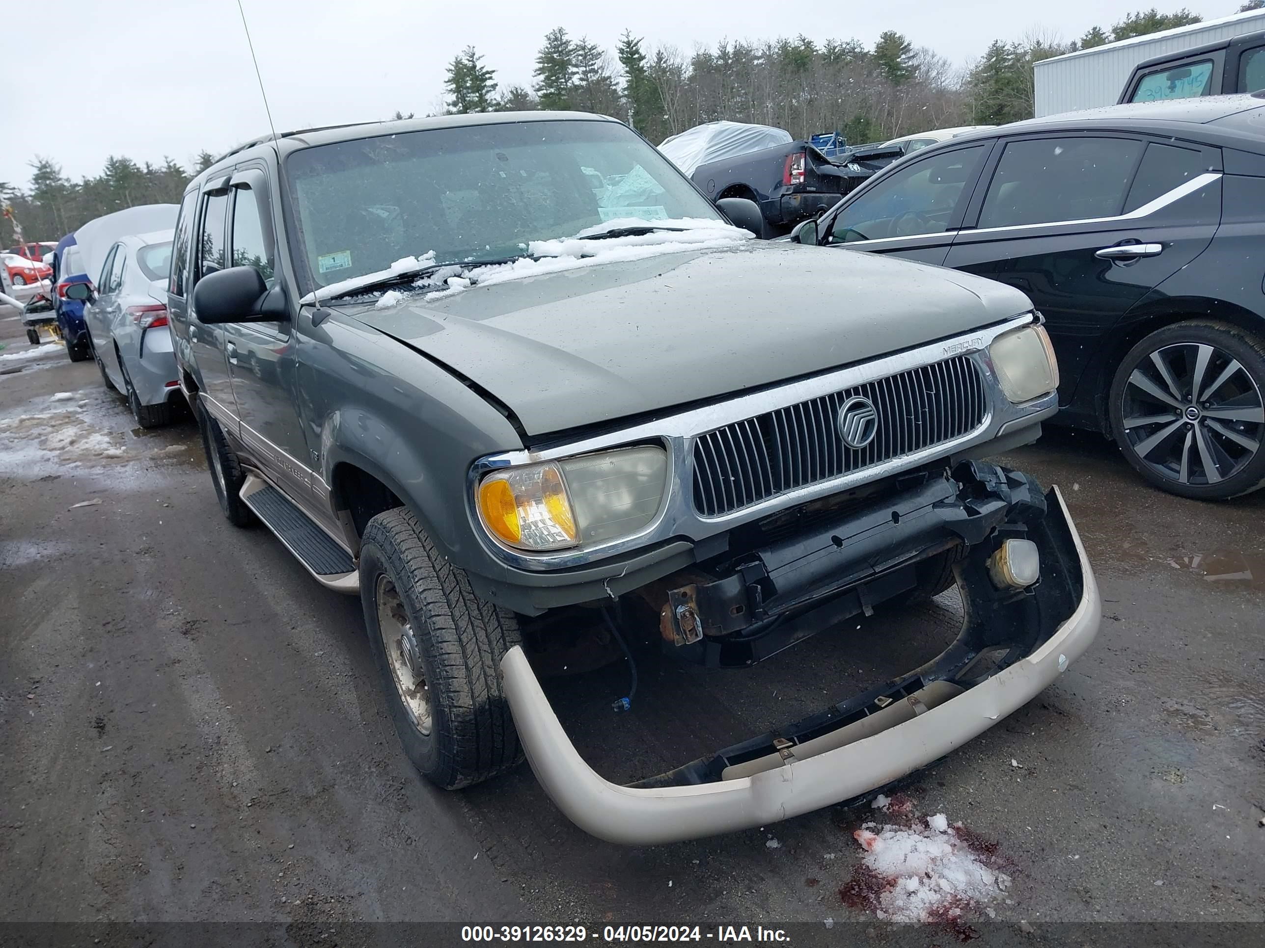 Photo 12 VIN: 4M2DU86P4YUJ44433 - MERCURY MOUNTAINEER 