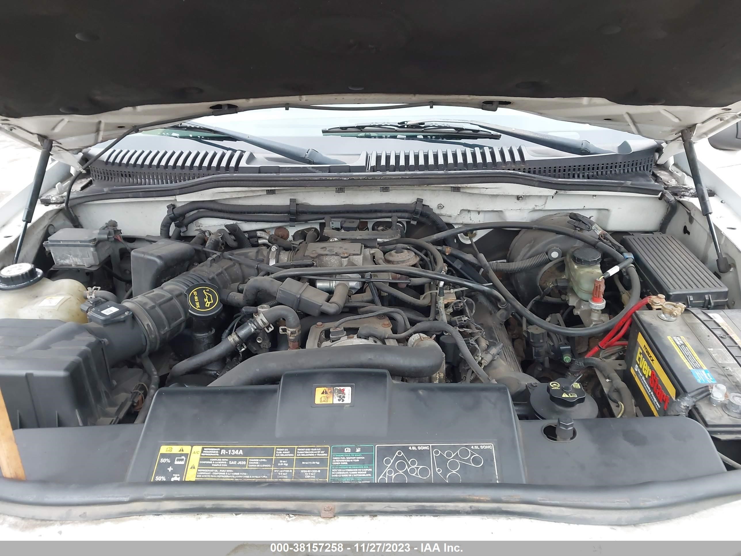 Photo 9 VIN: 4M2DU86W12ZJ39014 - MERCURY MOUNTAINEER 