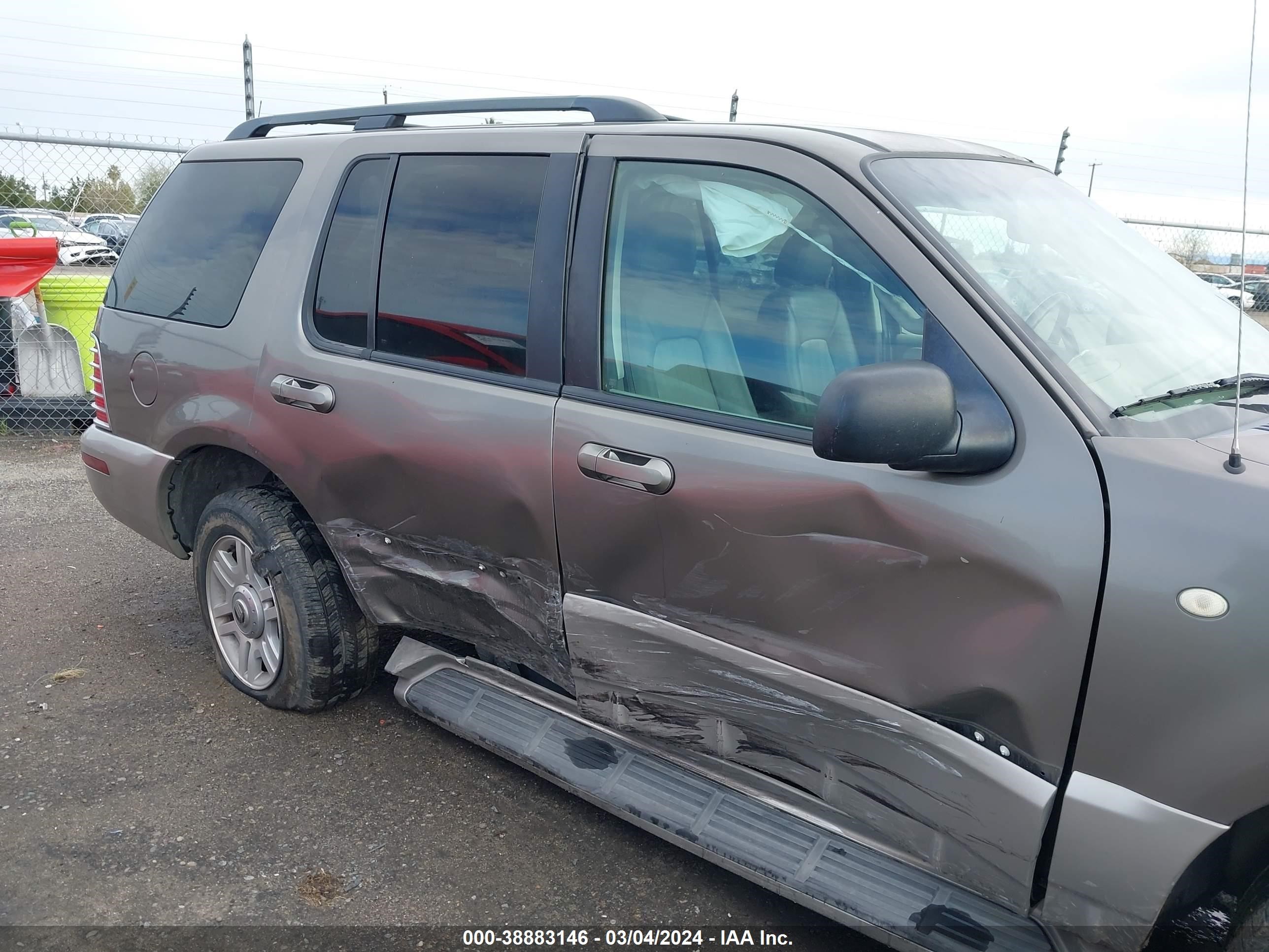 Photo 5 VIN: 4M2DU86W33ZJ07327 - MERCURY MOUNTAINEER 