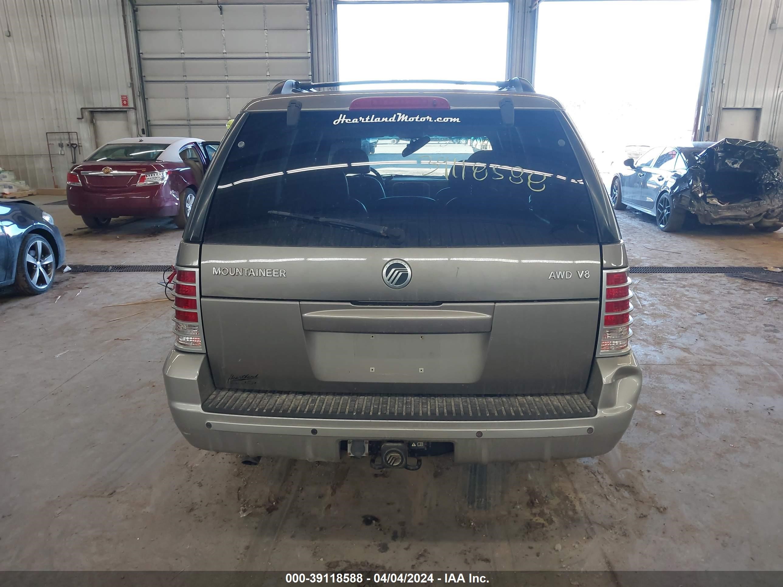 Photo 16 VIN: 4M2DU86W42ZJ15788 - MERCURY MOUNTAINEER 