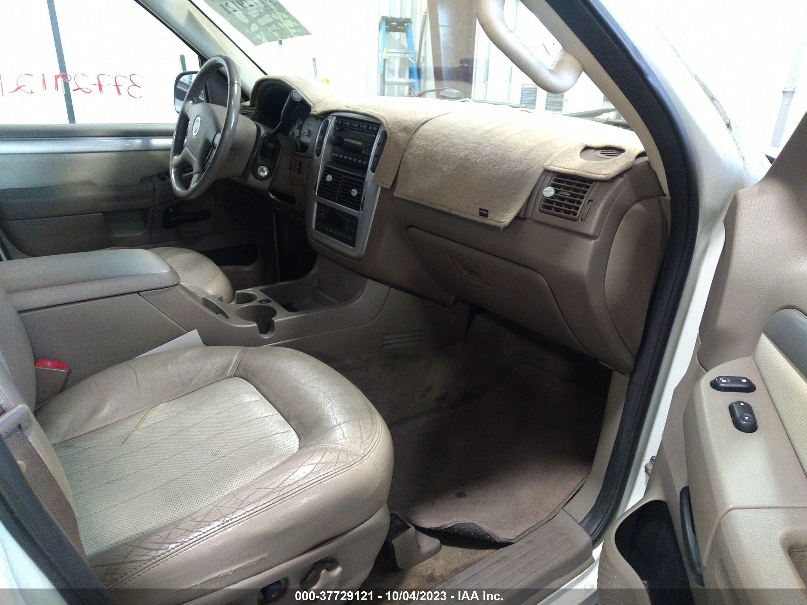 Photo 4 VIN: 4M2DU86W44ZJ42797 - MERCURY MOUNTAINEER 