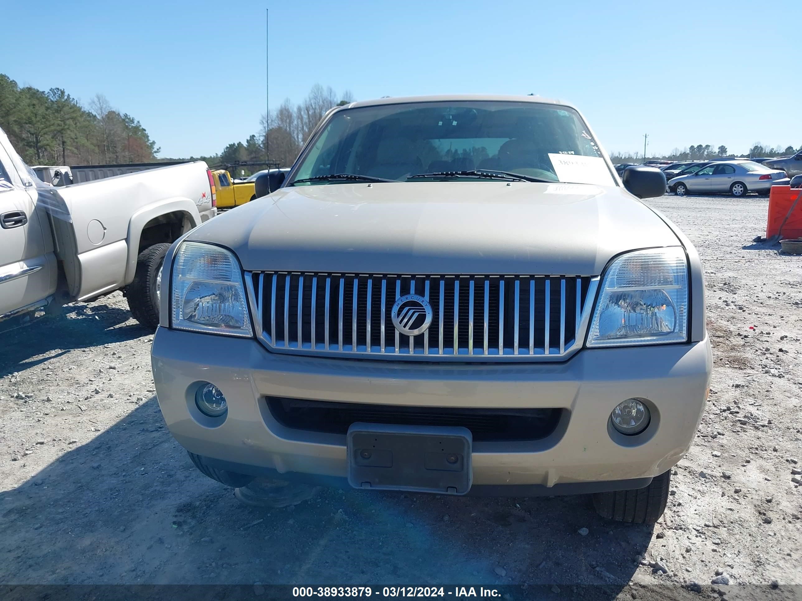 Photo 11 VIN: 4M2DU86W54ZJ43635 - MERCURY MOUNTAINEER 