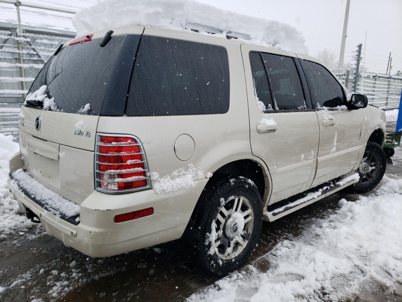 Photo 2 VIN: 4M2DU86W75ZJ20455 - MERCURY MOUNTAINEER 