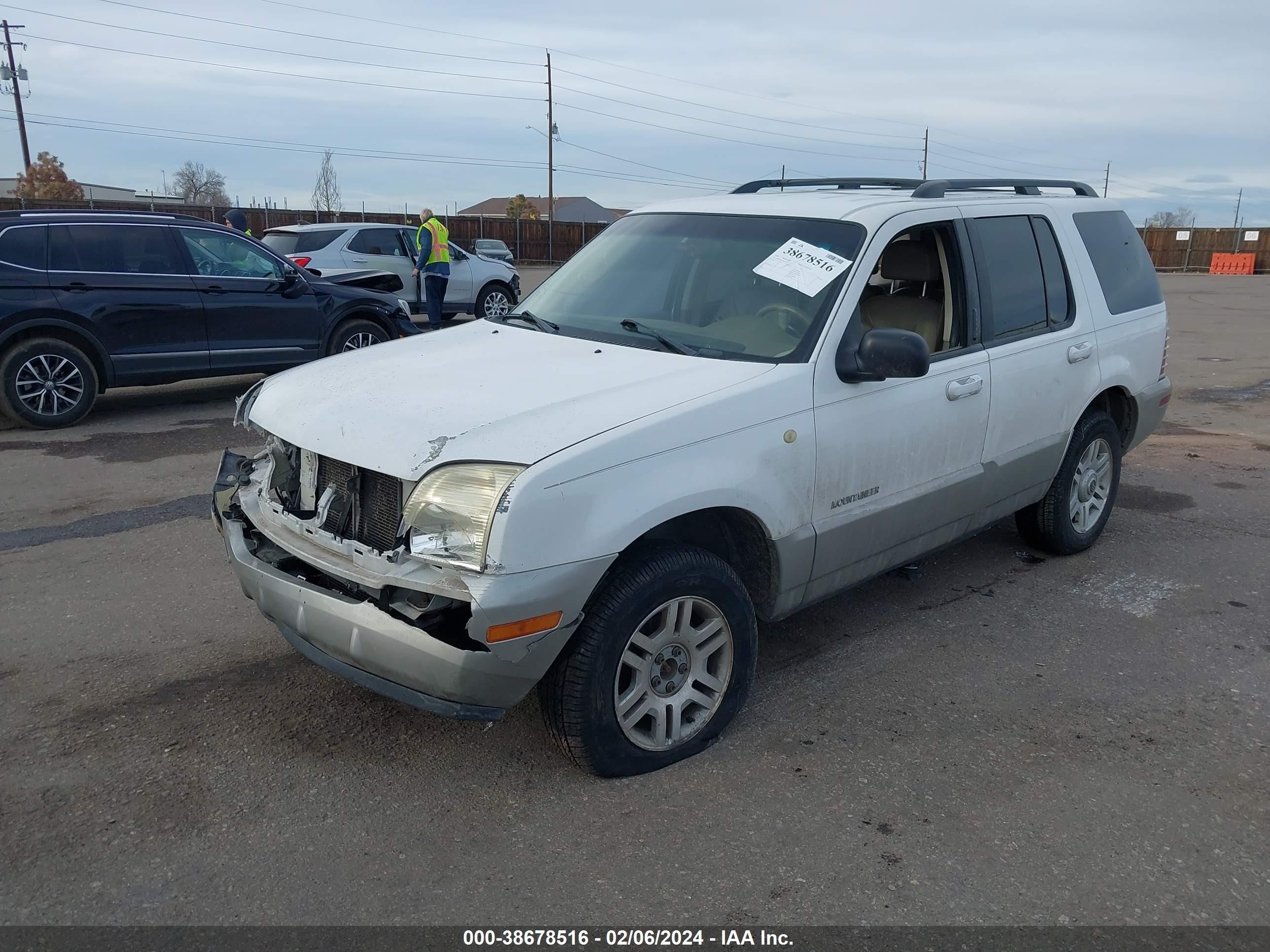 Photo 1 VIN: 4M2DU86W82ZJ33291 - MERCURY MOUNTAINEER 