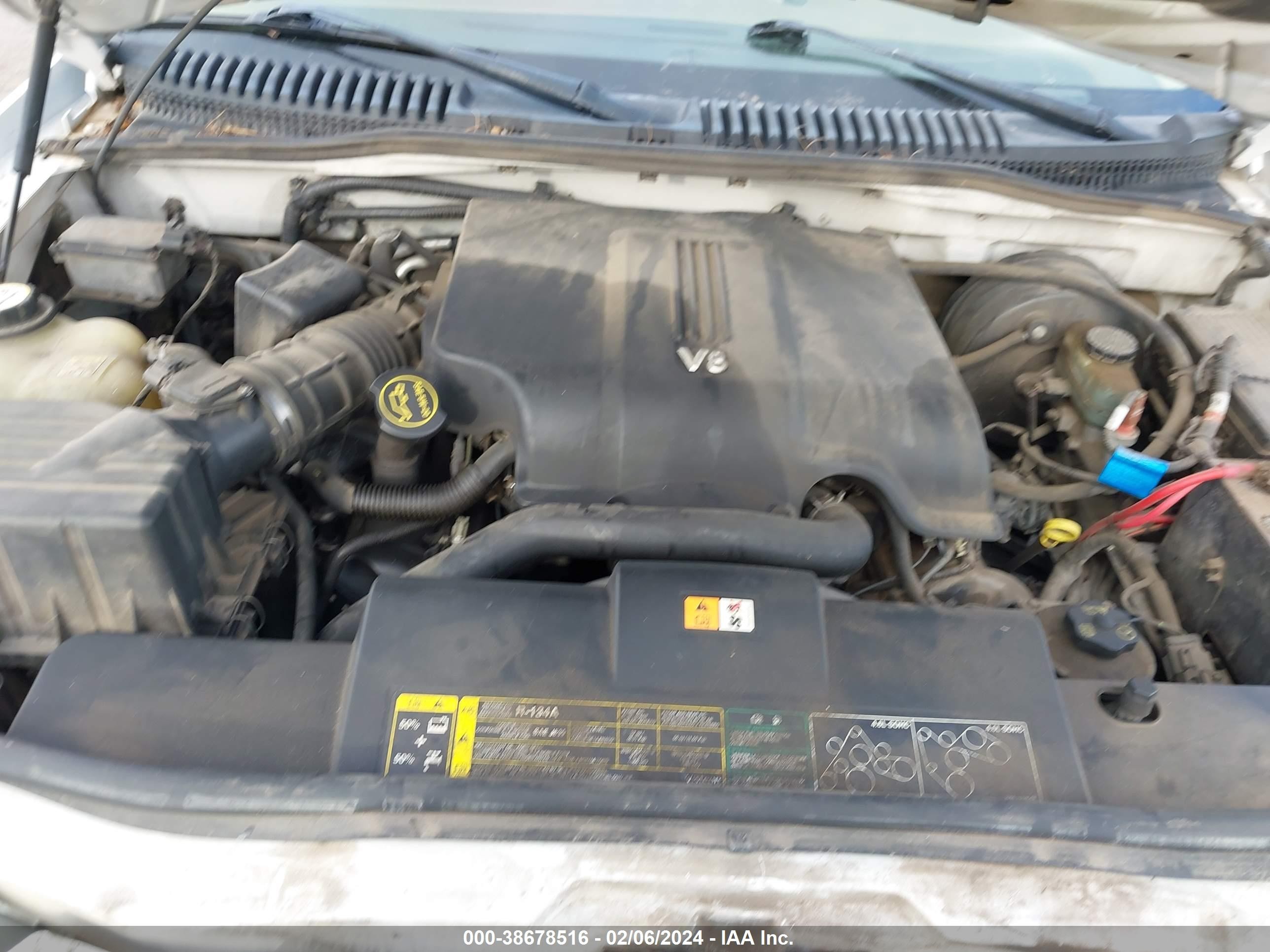 Photo 9 VIN: 4M2DU86W82ZJ33291 - MERCURY MOUNTAINEER 