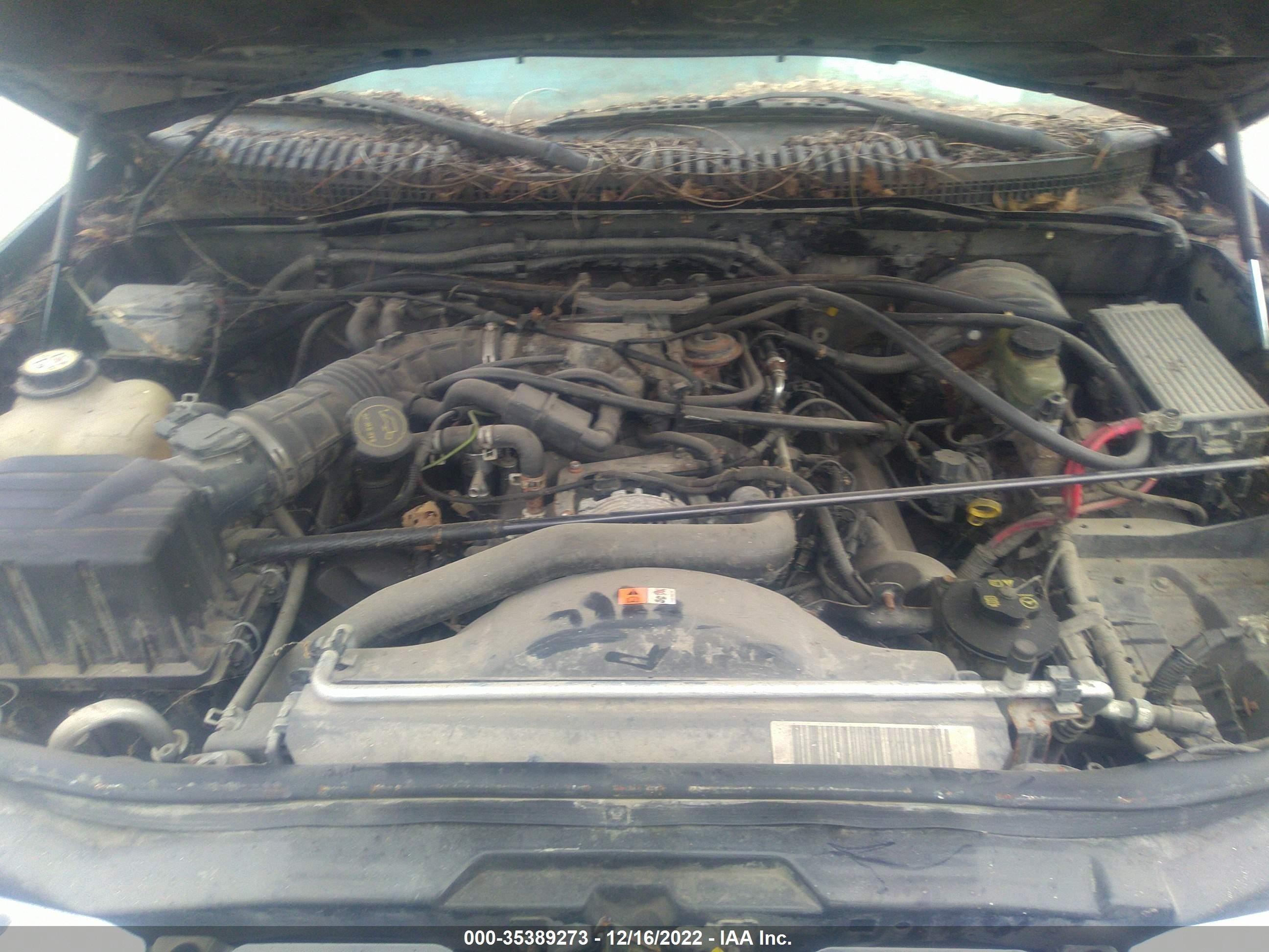 Photo 9 VIN: 4M2DU86W83ZJ27878 - MERCURY MOUNTAINEER 