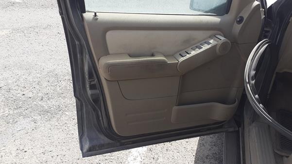 Photo 8 VIN: 4M2EN4HE0AUJ04913 - MERCURY MOUNTAINEER 