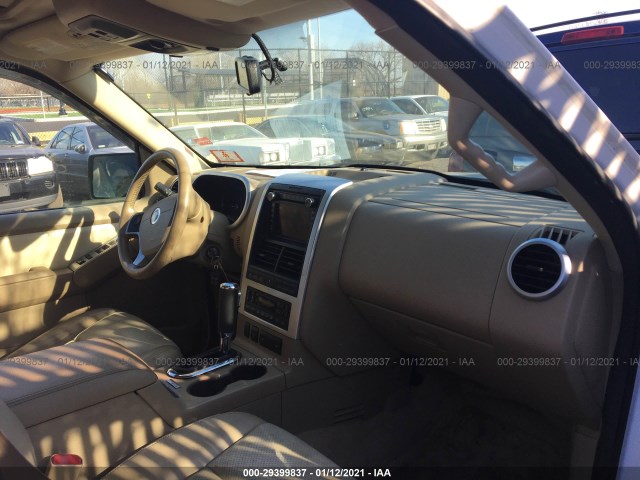 Photo 4 VIN: 4M2EN4JE2AUJ01652 - MERCURY MOUNTAINEER 