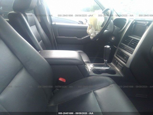 Photo 4 VIN: 4M2EN4JEXAUJ04623 - MERCURY MOUNTAINEER 