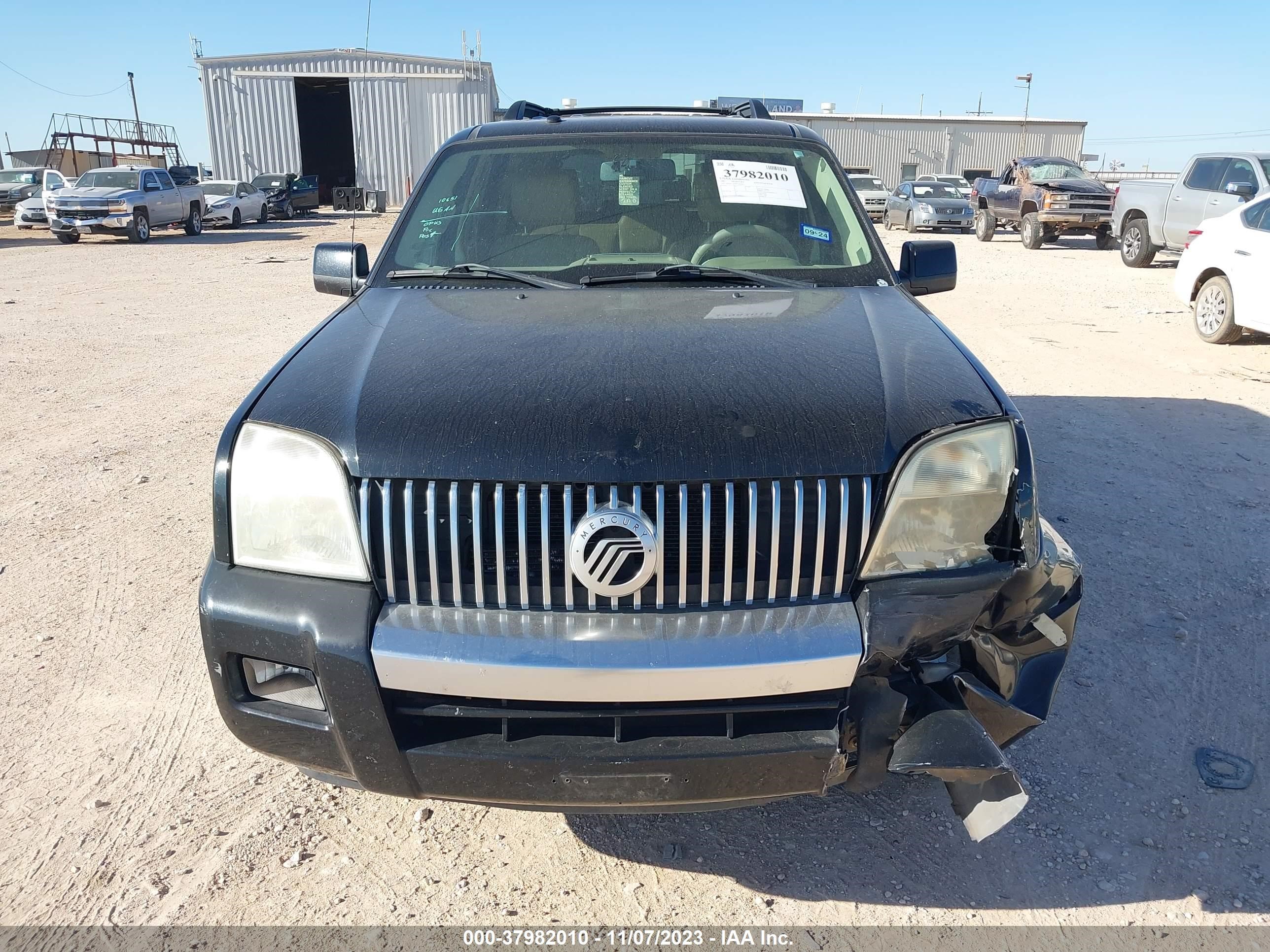 Photo 11 VIN: 4M2EU37E97UJ01063 - MERCURY MOUNTAINEER 