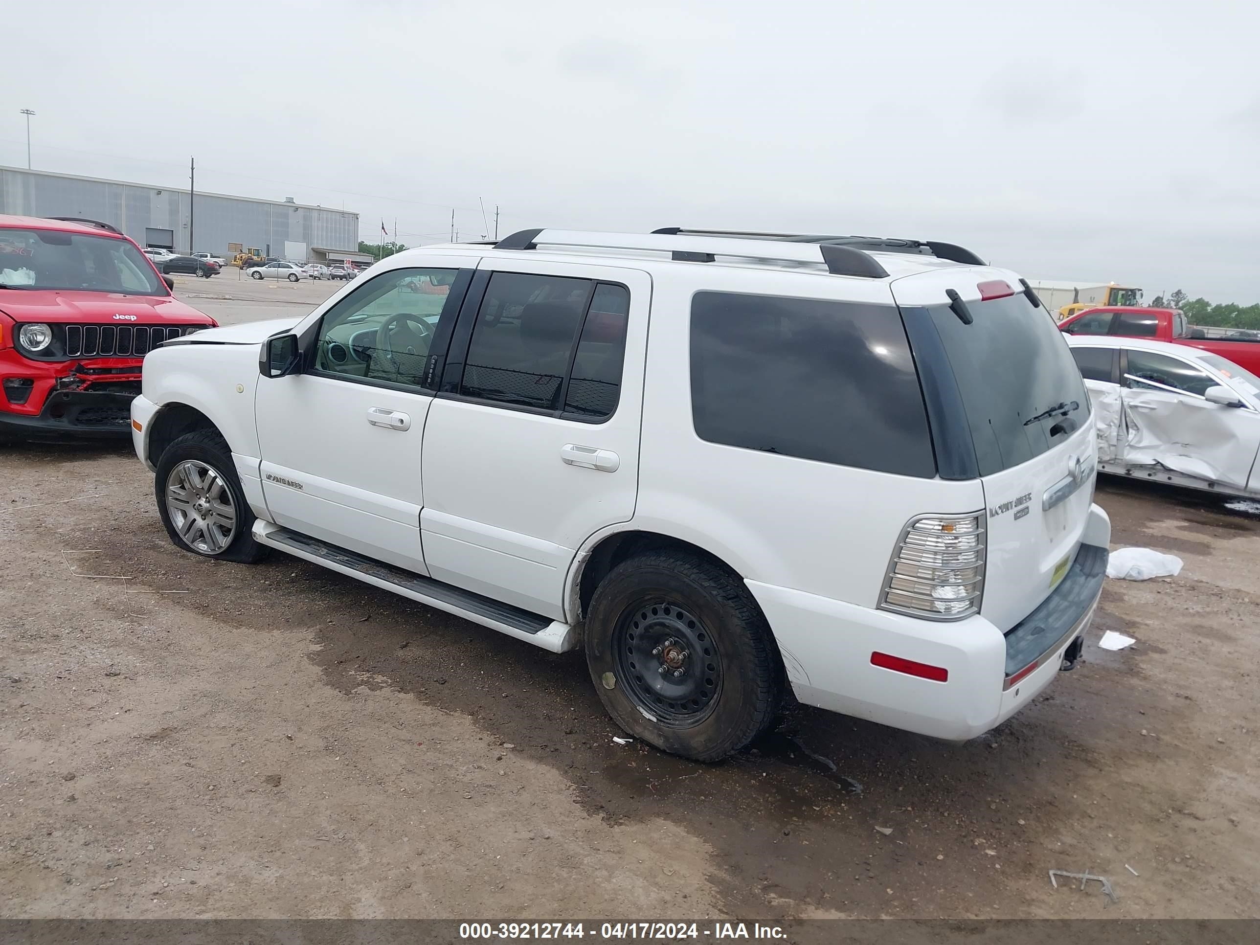 Photo 2 VIN: 4M2EU38897UJ11715 - MERCURY MOUNTAINEER 