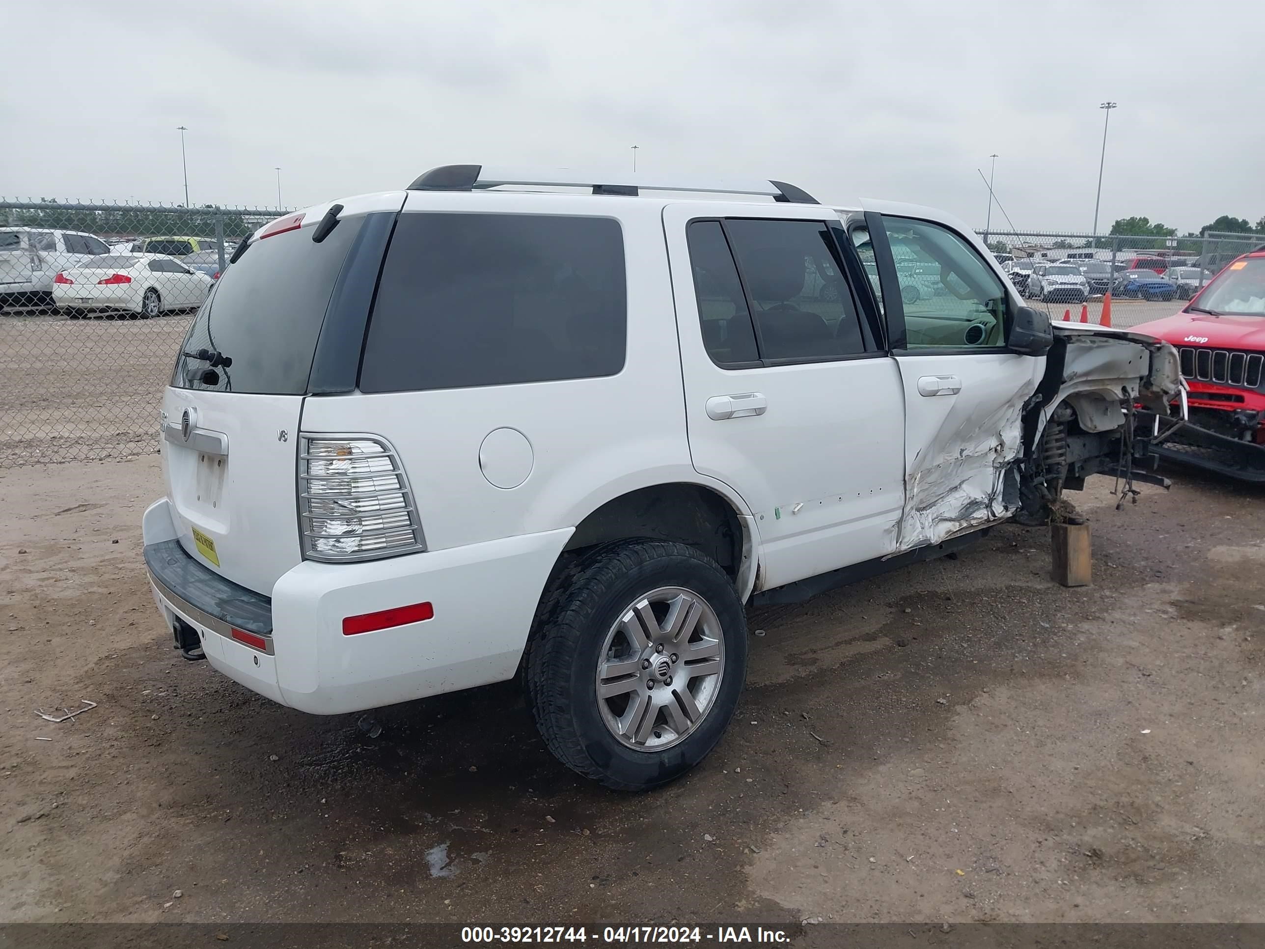 Photo 3 VIN: 4M2EU38897UJ11715 - MERCURY MOUNTAINEER 