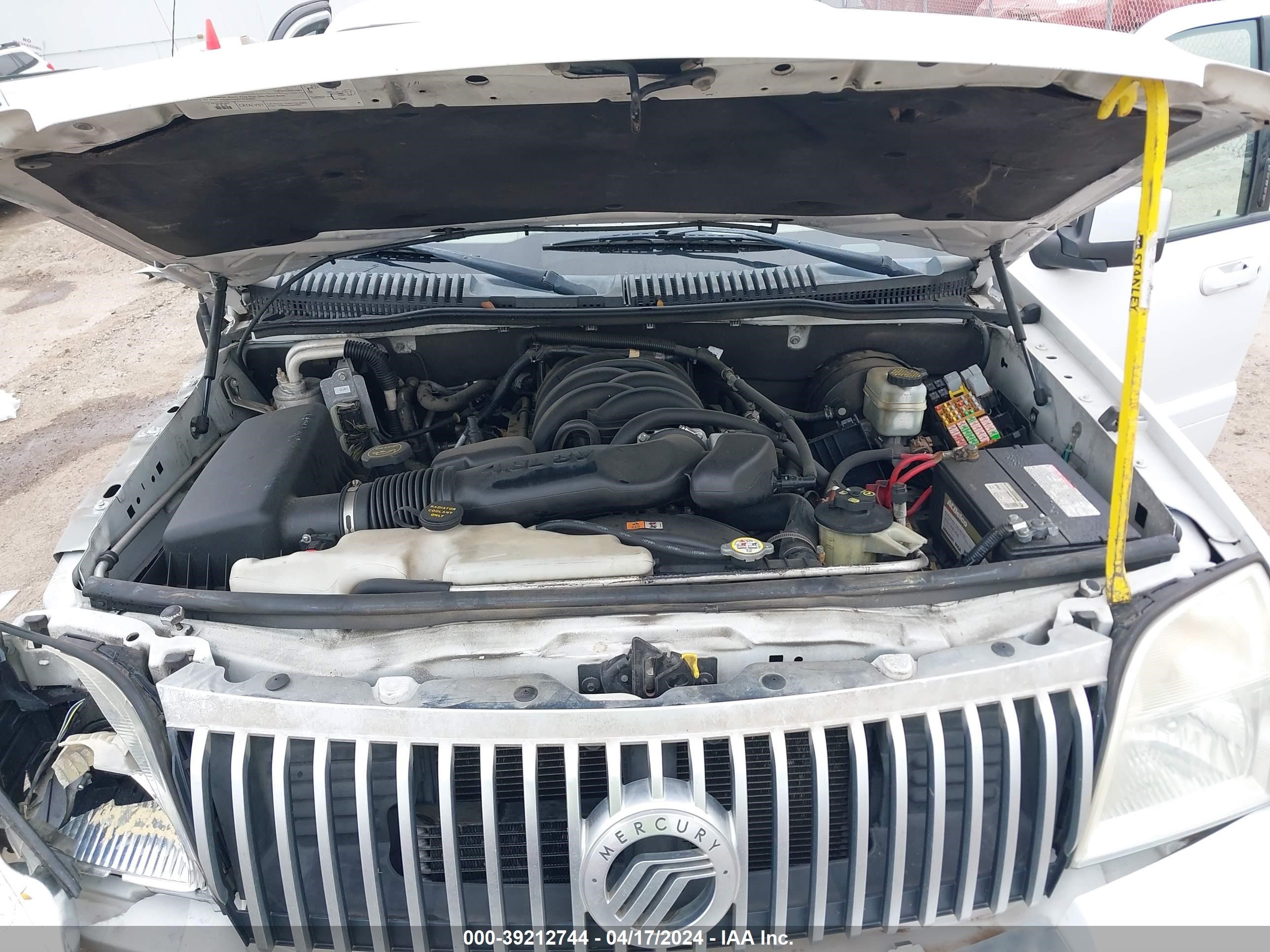 Photo 9 VIN: 4M2EU38897UJ11715 - MERCURY MOUNTAINEER 