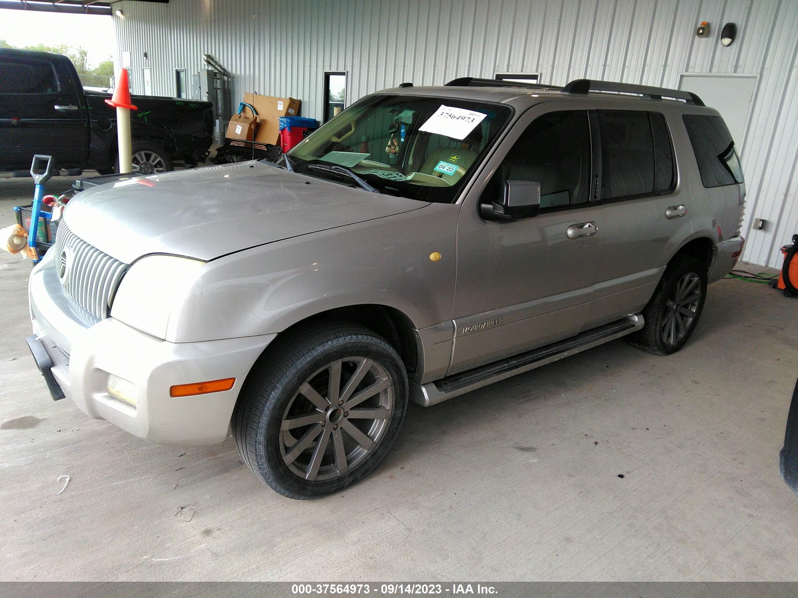 Photo 1 VIN: 4M2EU38E18UJ17080 - MERCURY MOUNTAINEER 