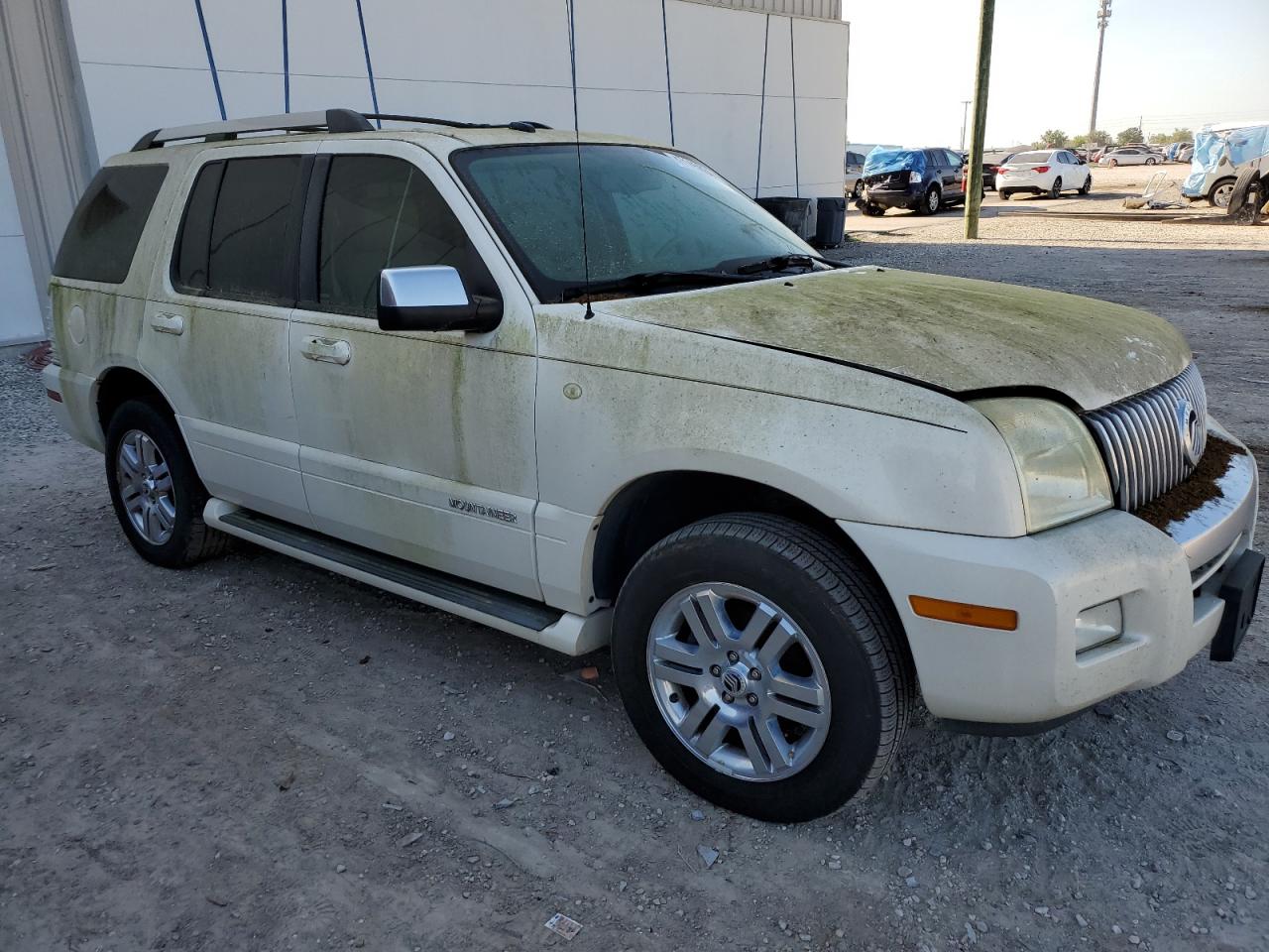 Photo 3 VIN: 4M2EU38E88UJ09994 - MERCURY MOUNTAINEER 