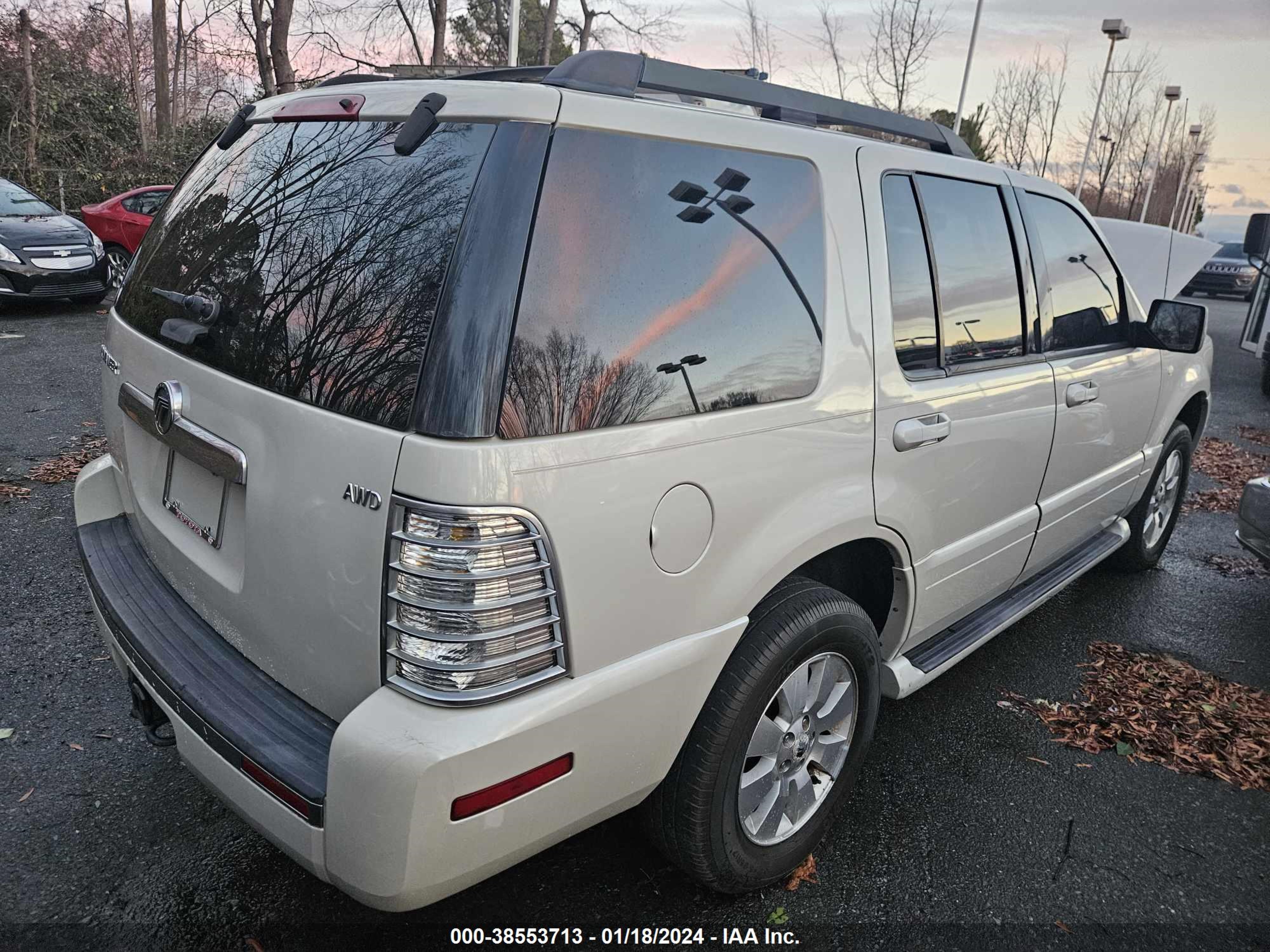 Photo 3 VIN: 4M2EU47E16UJ16032 - MERCURY MOUNTAINEER 