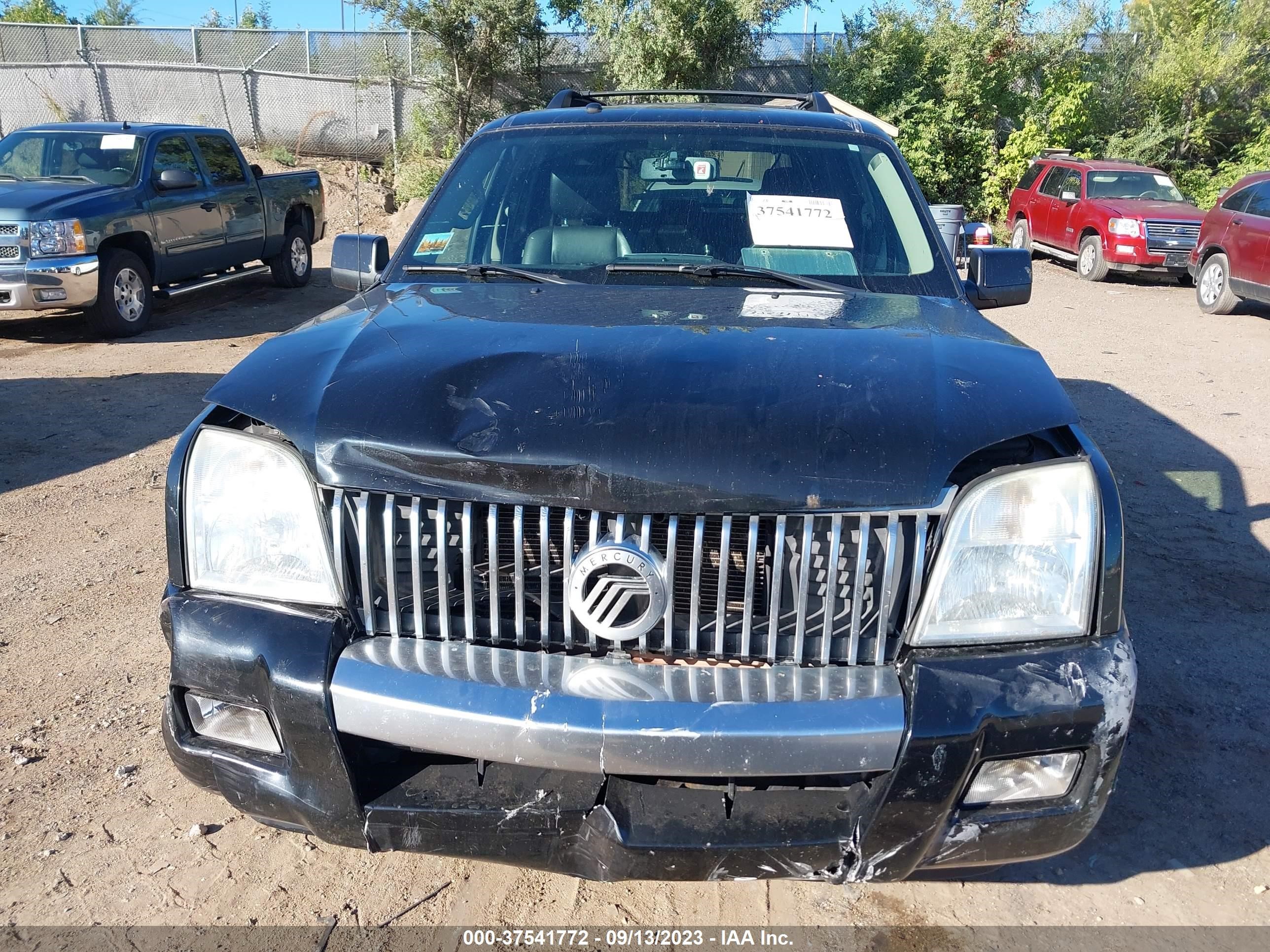 Photo 11 VIN: 4M2EU47E37UJ14333 - MERCURY MOUNTAINEER 