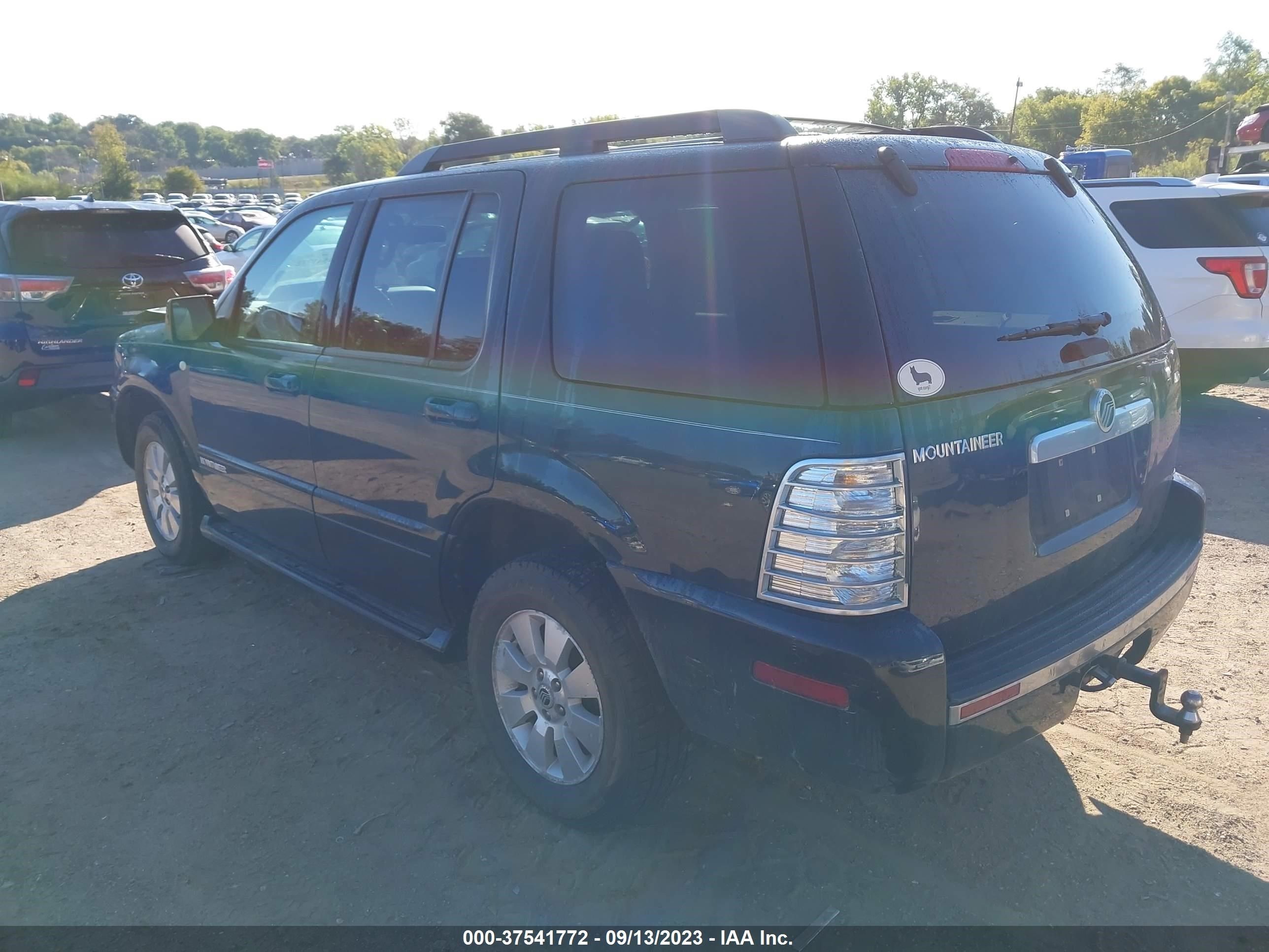 Photo 2 VIN: 4M2EU47E37UJ14333 - MERCURY MOUNTAINEER 