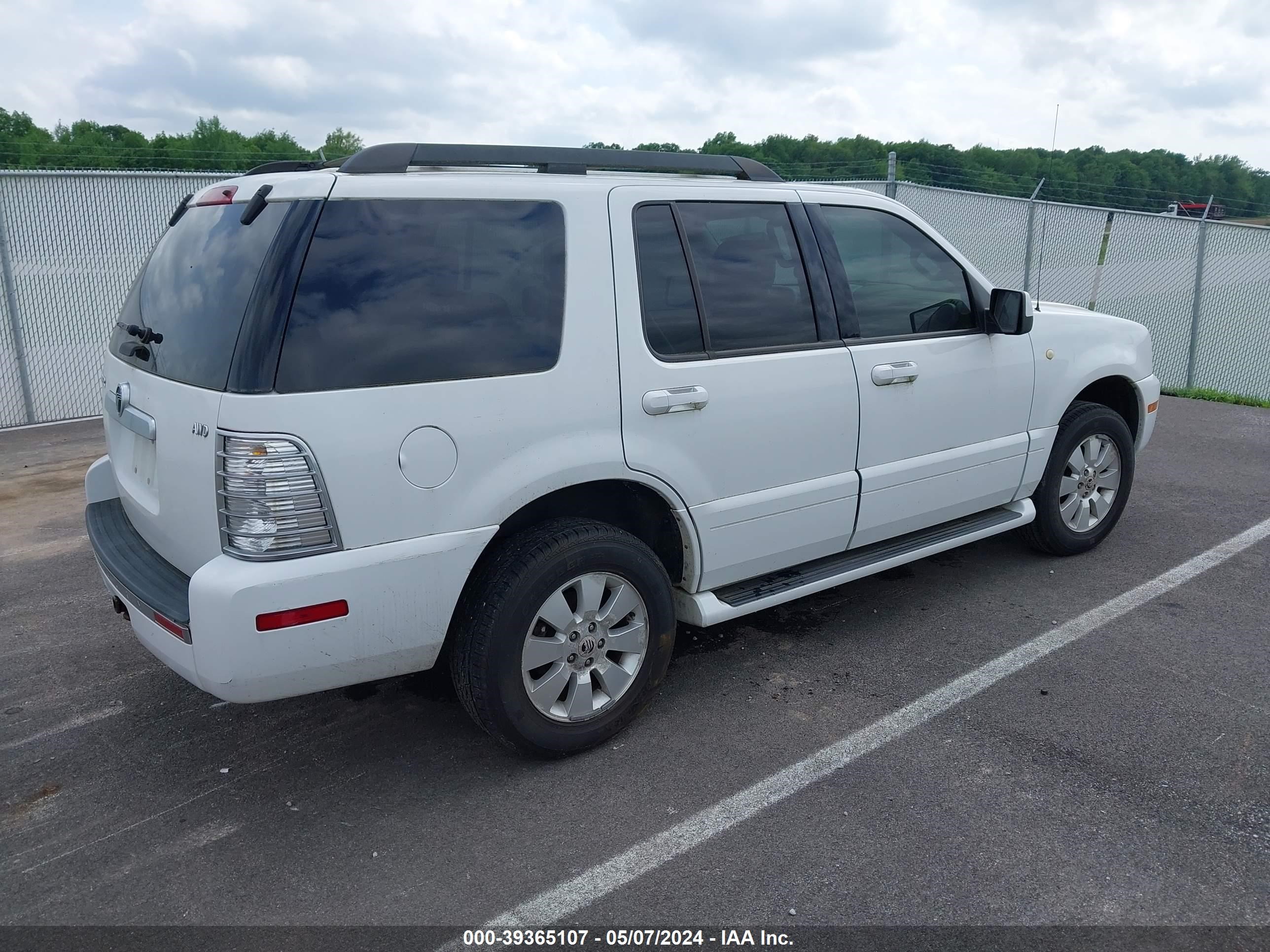 Photo 3 VIN: 4M2EU47E464J25775 - MERCURY MOUNTAINEER 