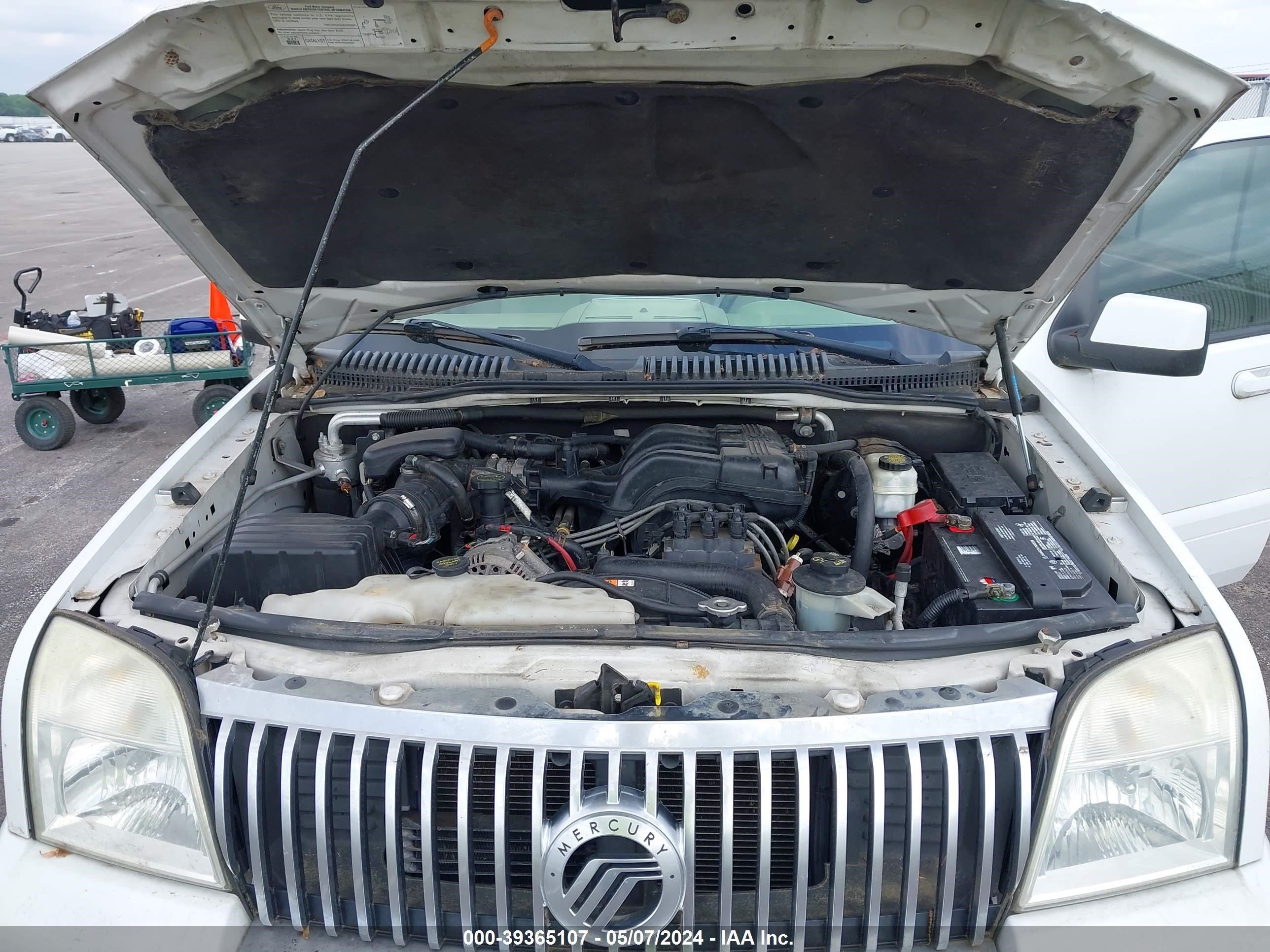 Photo 9 VIN: 4M2EU47E464J25775 - MERCURY MOUNTAINEER 