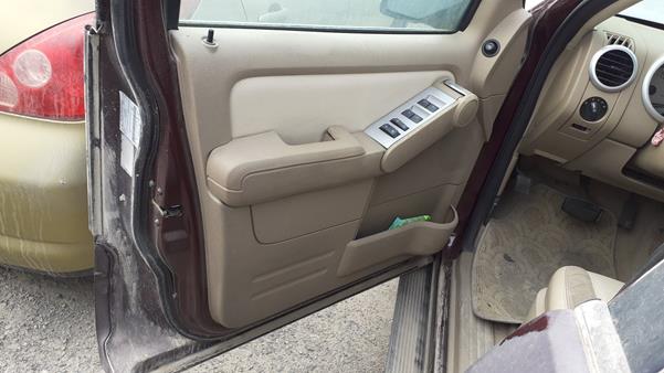 Photo 8 VIN: 4M2EU47E68UJ03294 - MERCURY MOUNTAINEER 