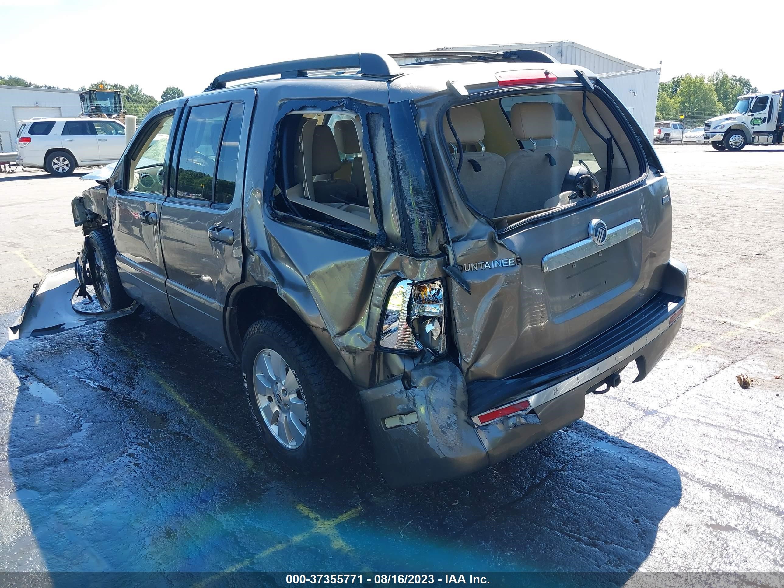 Photo 2 VIN: 4M2EU47E86UJ20742 - MERCURY MOUNTAINEER 