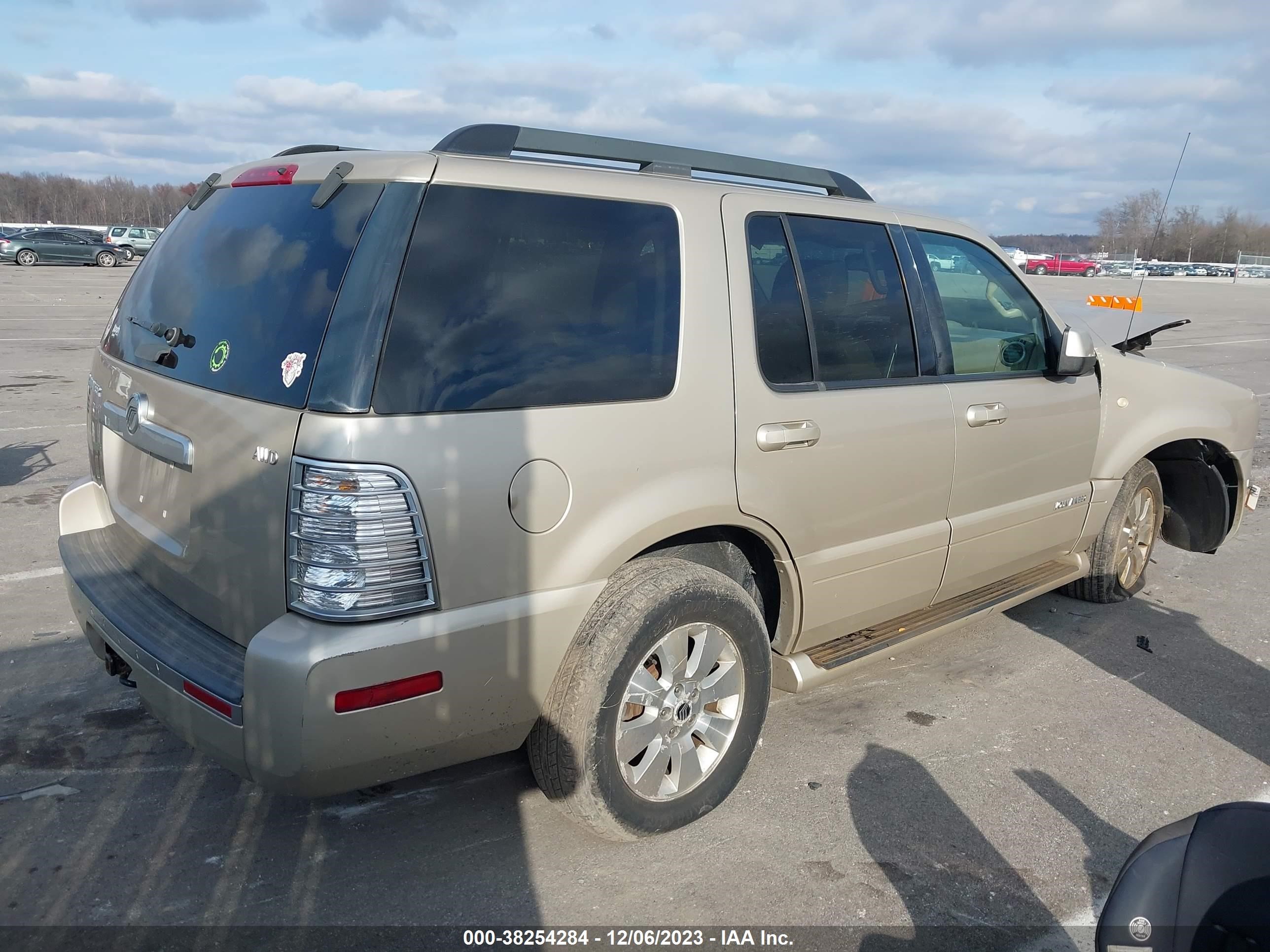 Photo 3 VIN: 4M2EU47E87UJ17390 - MERCURY MOUNTAINEER 