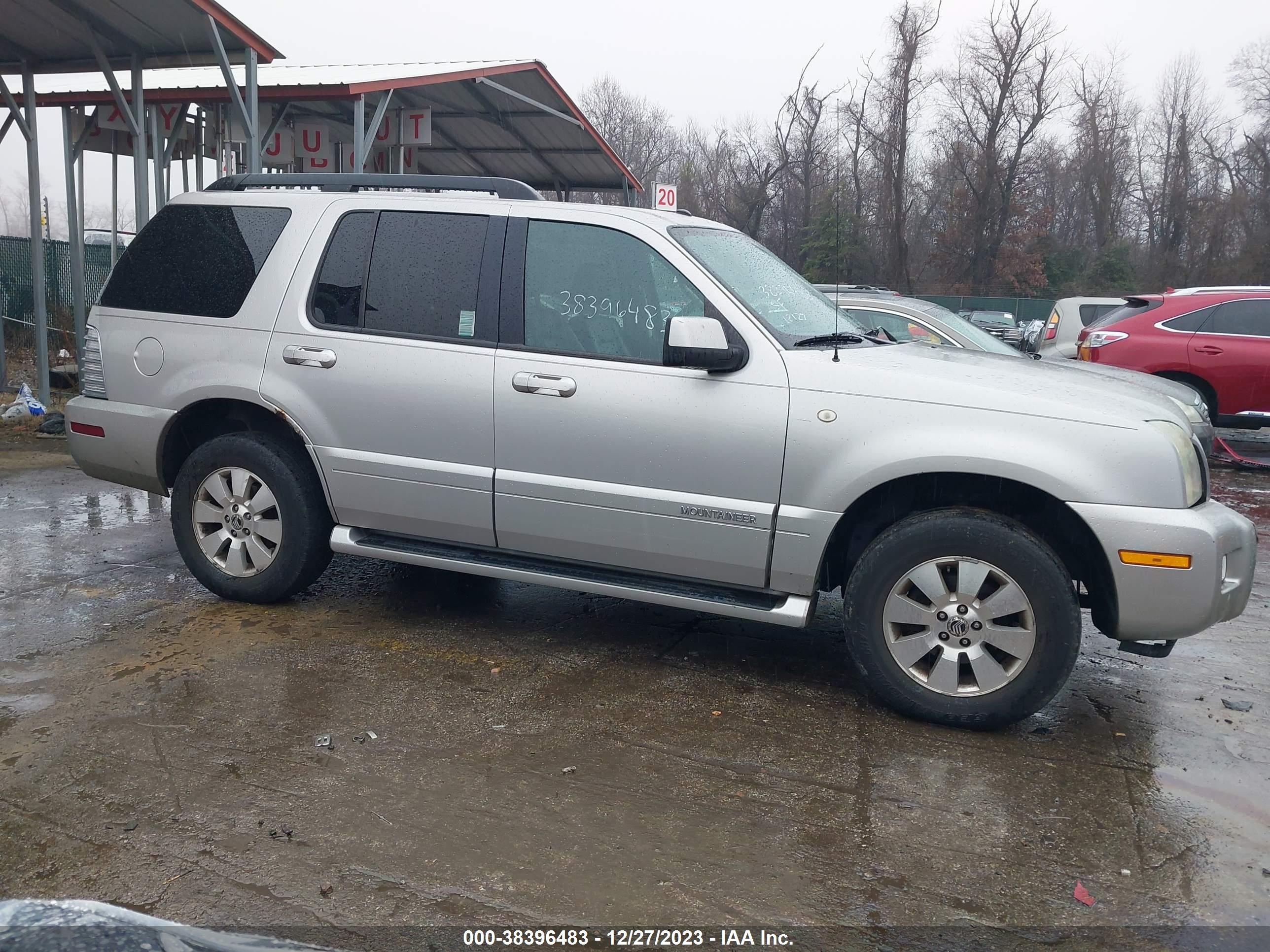 Photo 12 VIN: 4M2EU47E98UJ04844 - MERCURY MOUNTAINEER 