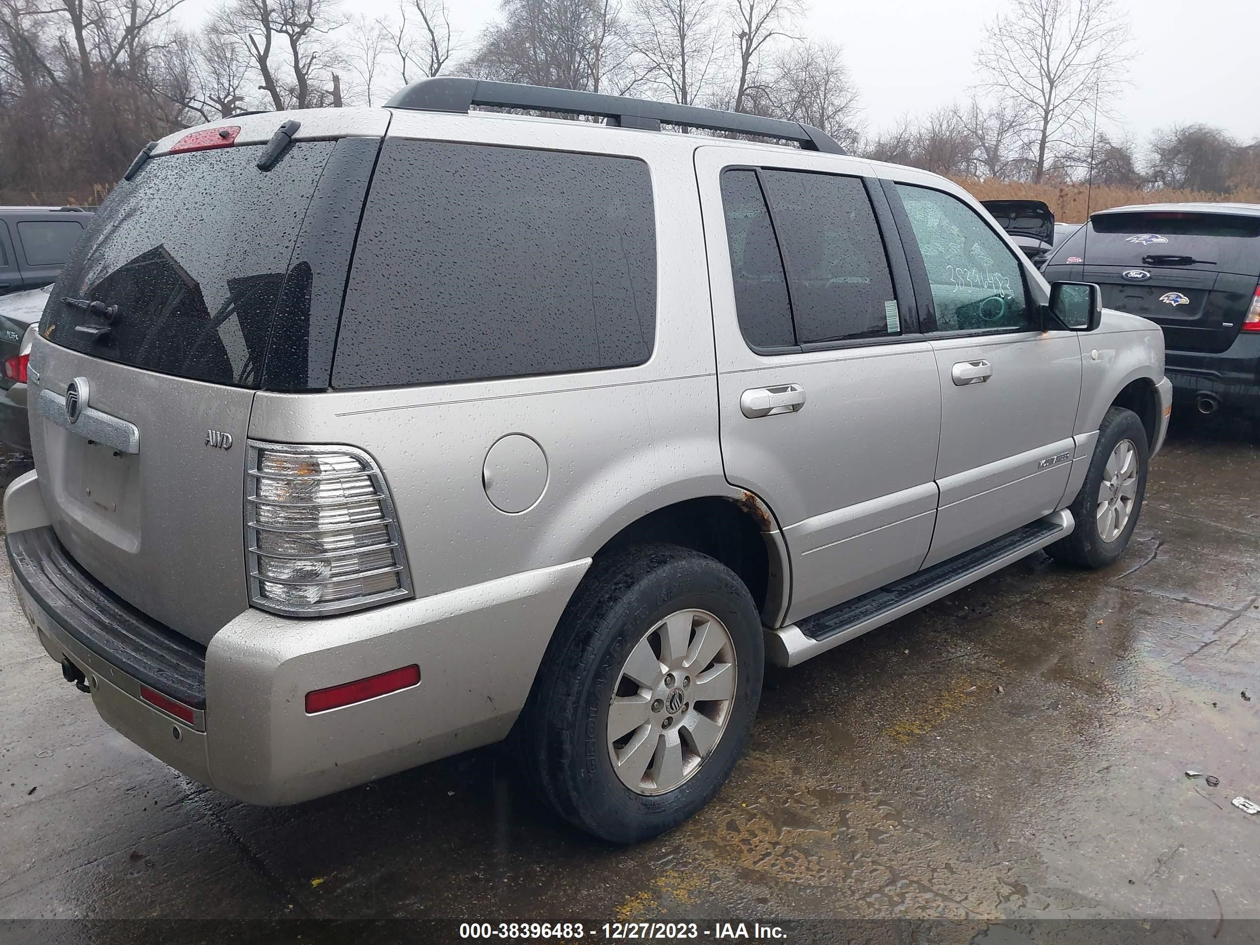 Photo 3 VIN: 4M2EU47E98UJ04844 - MERCURY MOUNTAINEER 