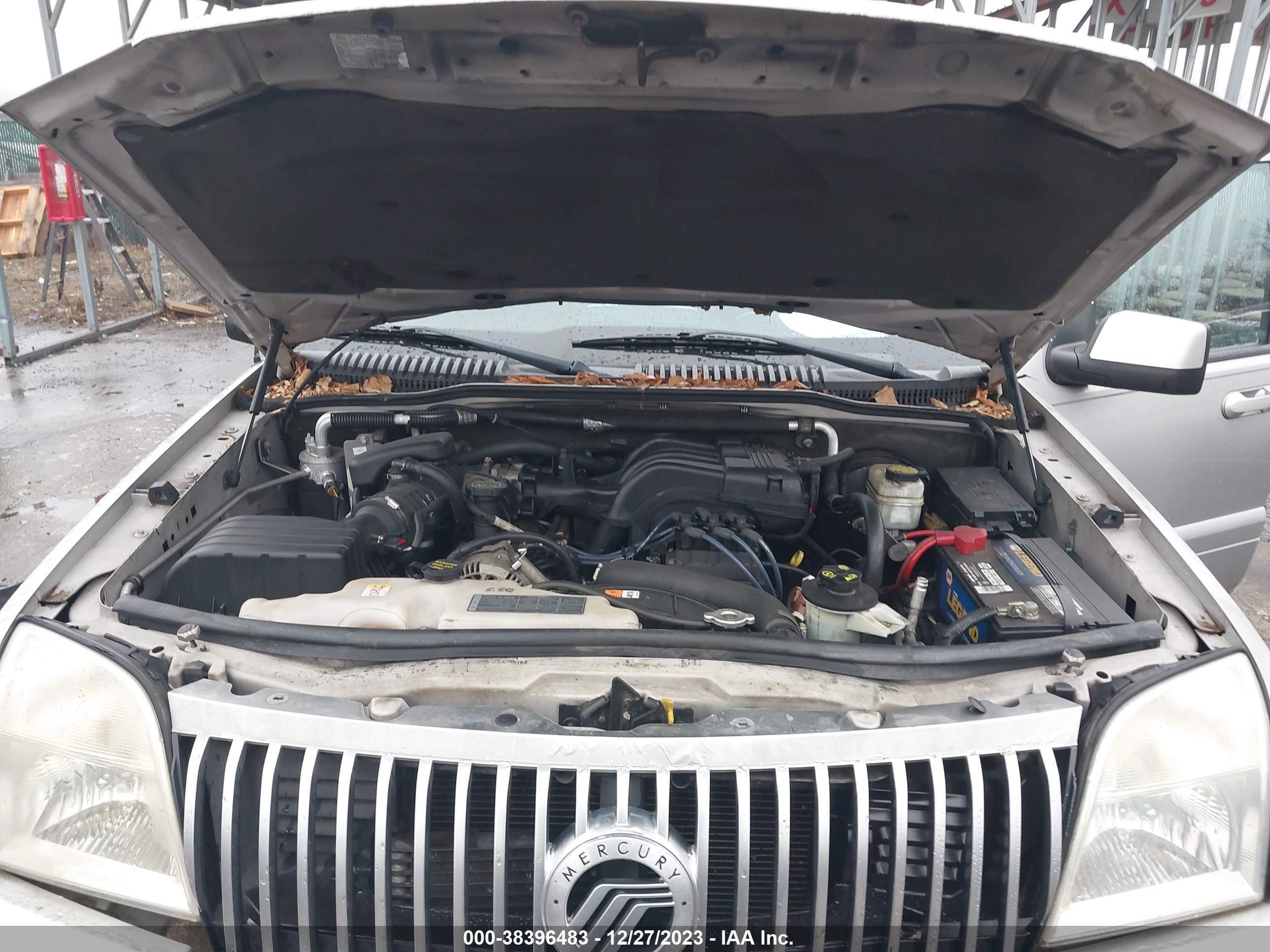 Photo 9 VIN: 4M2EU47E98UJ04844 - MERCURY MOUNTAINEER 