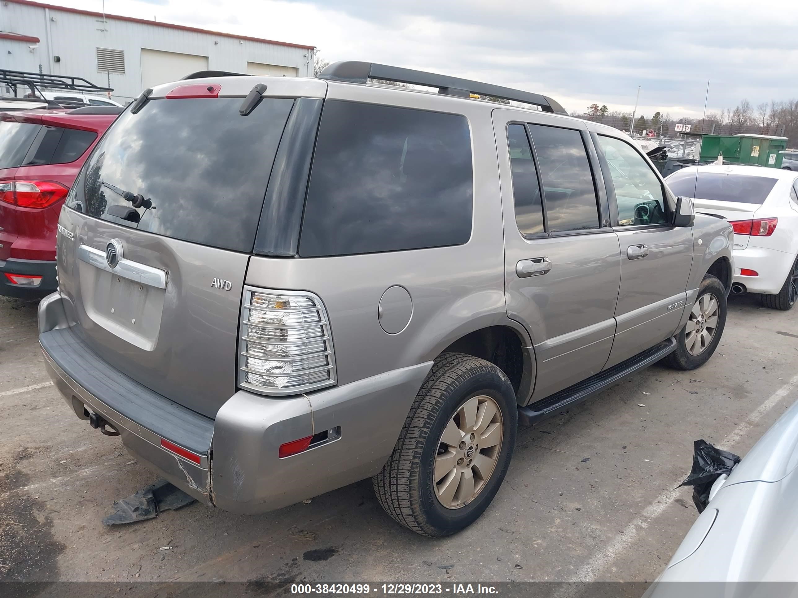 Photo 3 VIN: 4M2EU47E98UJ10823 - MERCURY MOUNTAINEER 