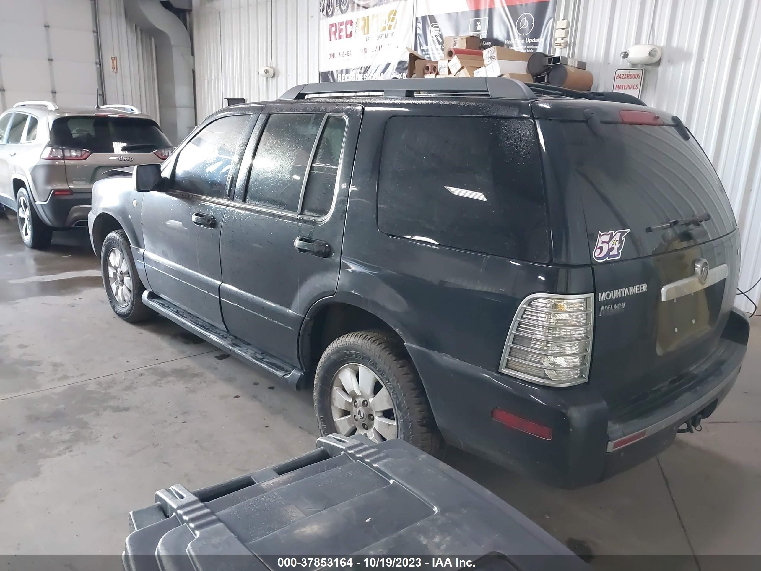 Photo 2 VIN: 4M2EU47EX6UJ17311 - MERCURY MOUNTAINEER 