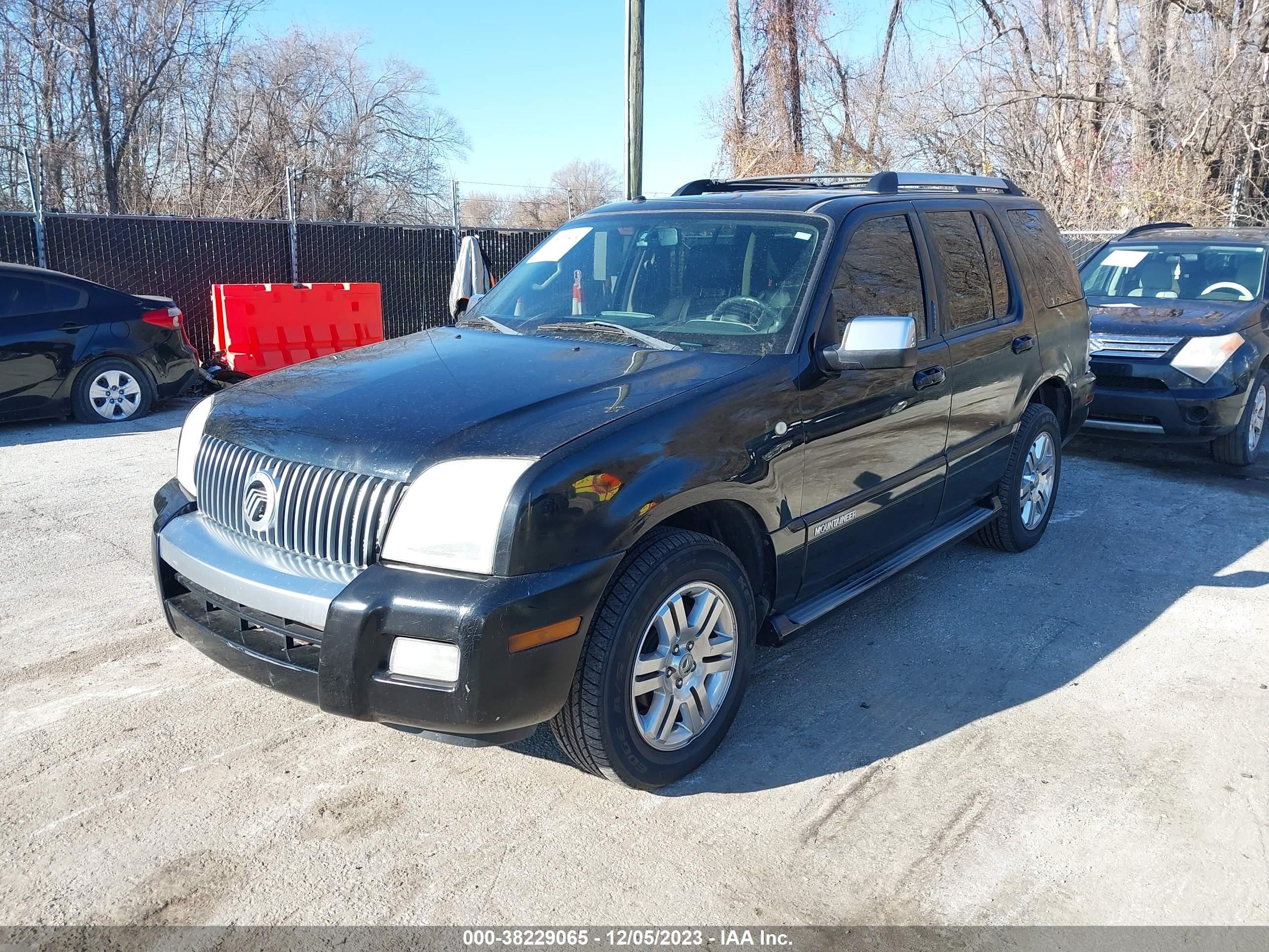 Photo 1 VIN: 4M2EU48807UJ15805 - MERCURY MOUNTAINEER 