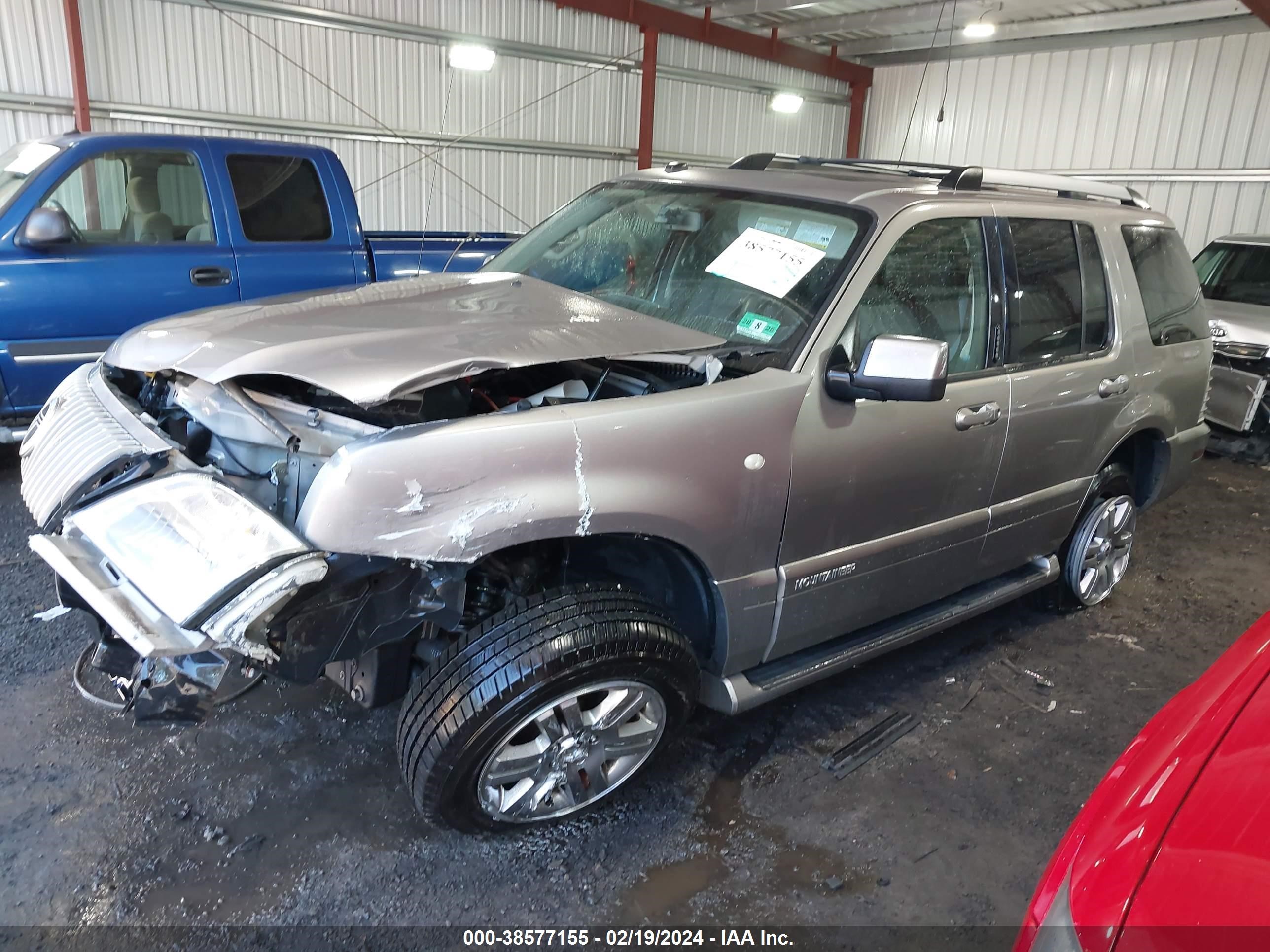 Photo 1 VIN: 4M2EU48838UJ00345 - MERCURY MOUNTAINEER 