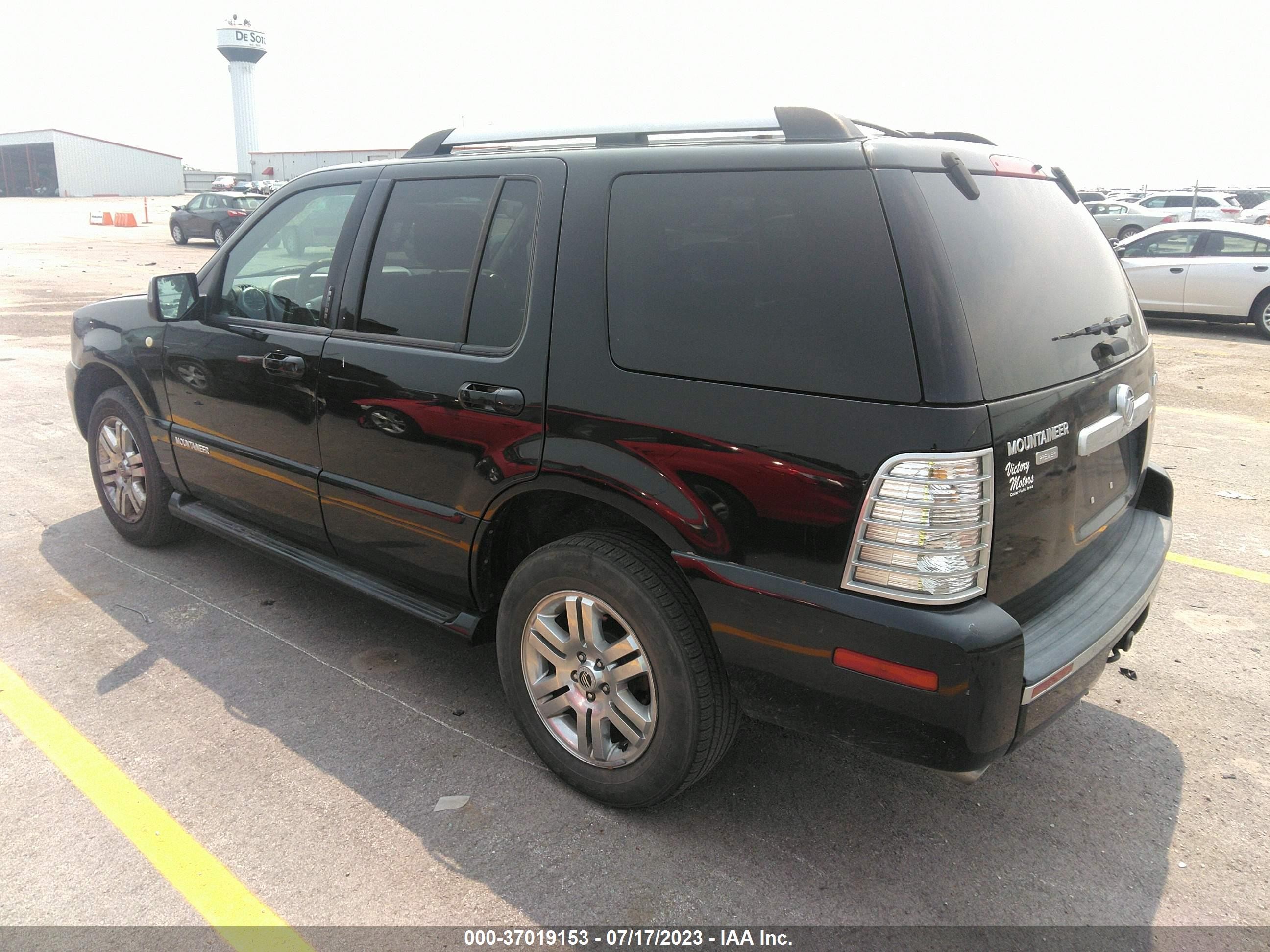 Photo 2 VIN: 4M2EU48838UJ06260 - MERCURY MOUNTAINEER 