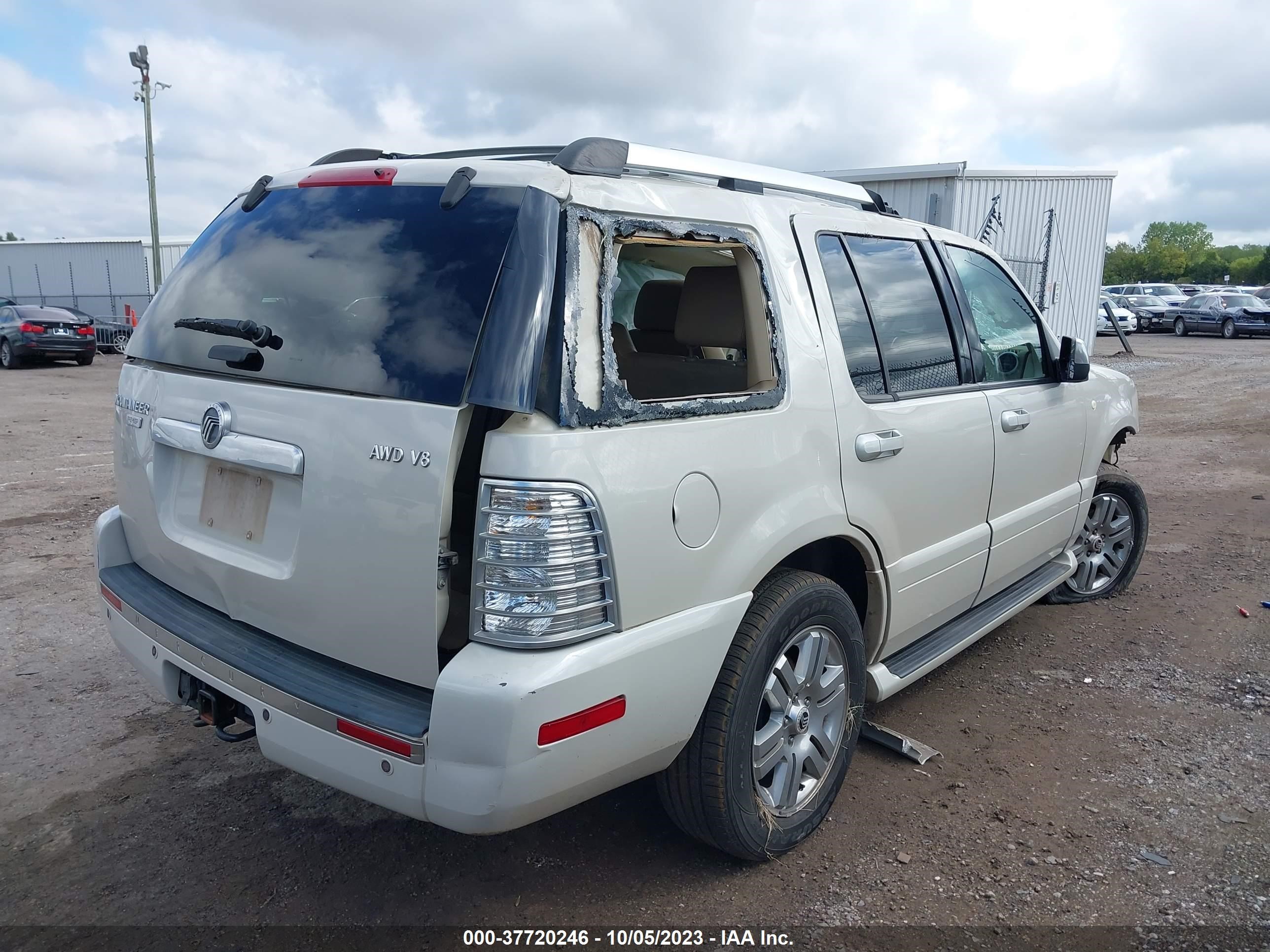 Photo 3 VIN: 4M2EU48856UJ13059 - MERCURY MOUNTAINEER 