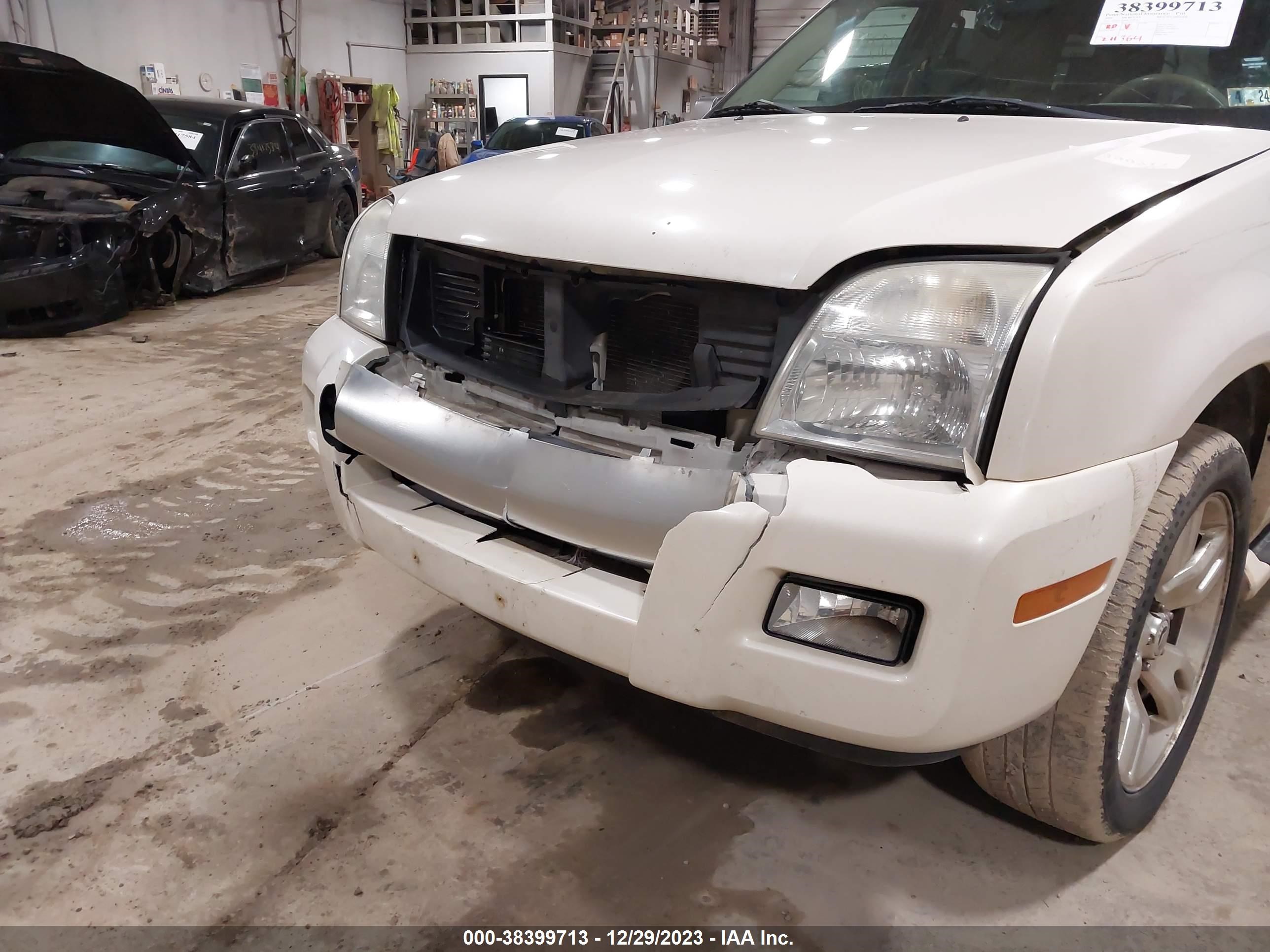 Photo 5 VIN: 4M2EU48858UJ17616 - MERCURY MOUNTAINEER 